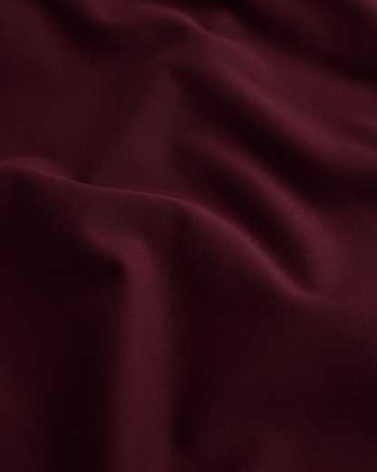Form Lite Mid Length Tee | Wine