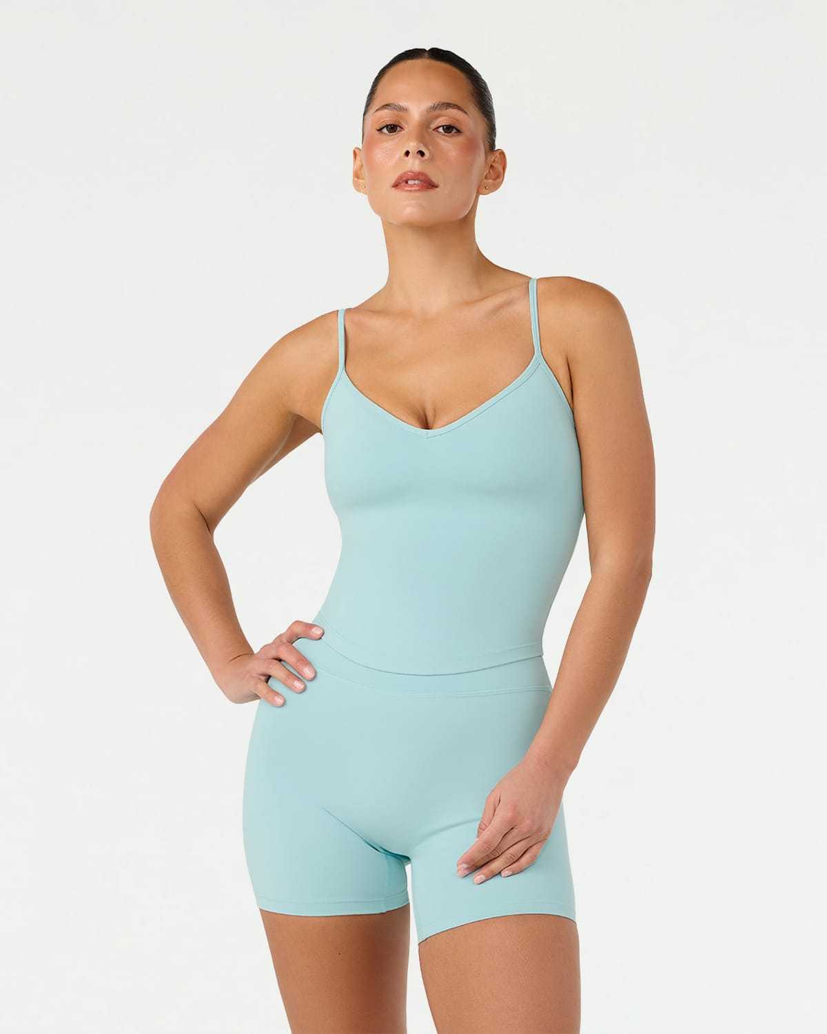 Form Addison Tank | Aquatic