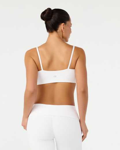 Form Essentials Crop | White
