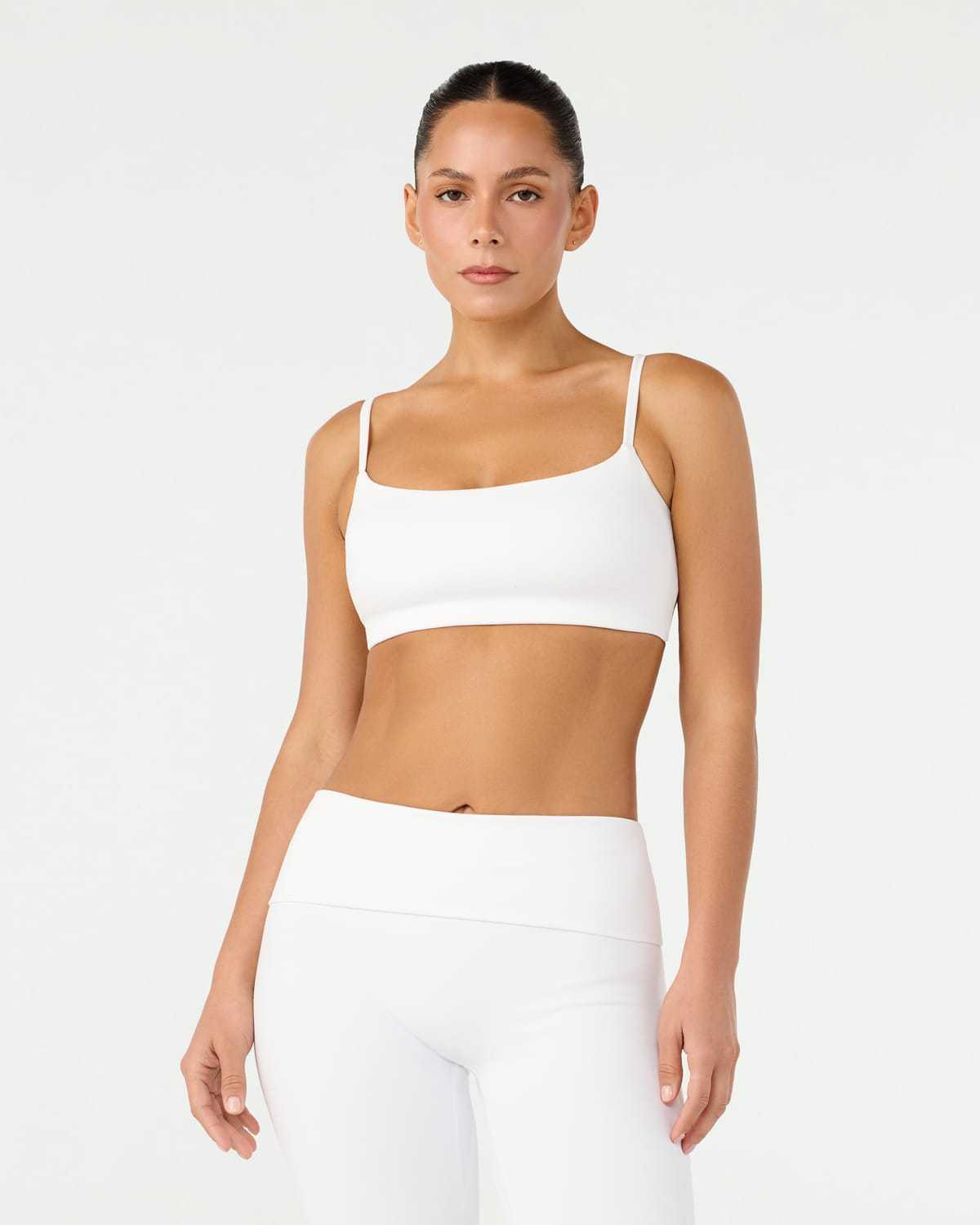 Form Essentials Crop | White
