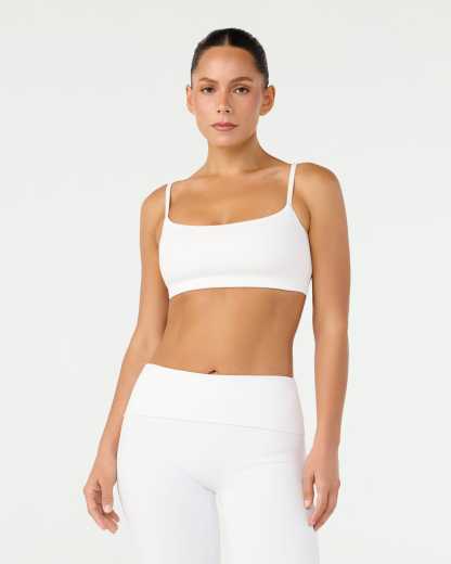 Form Essentials Crop | White