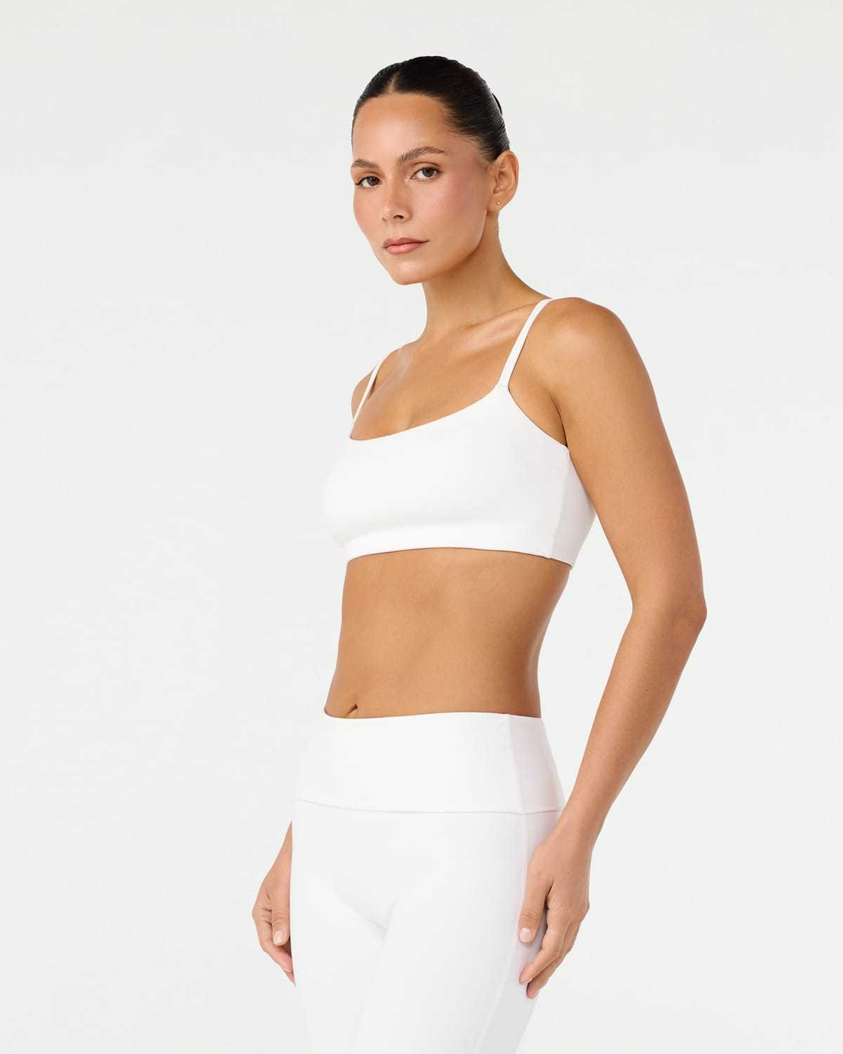 Form Essentials Crop | White
