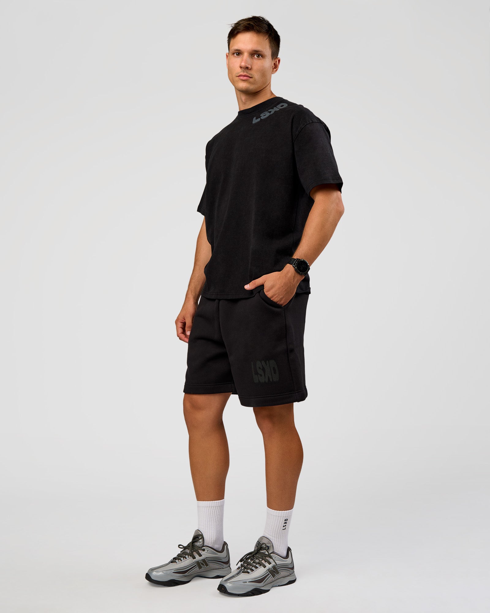 Offset Heavyweight Unisex Oversized Tee - Black Washed-Castlerock