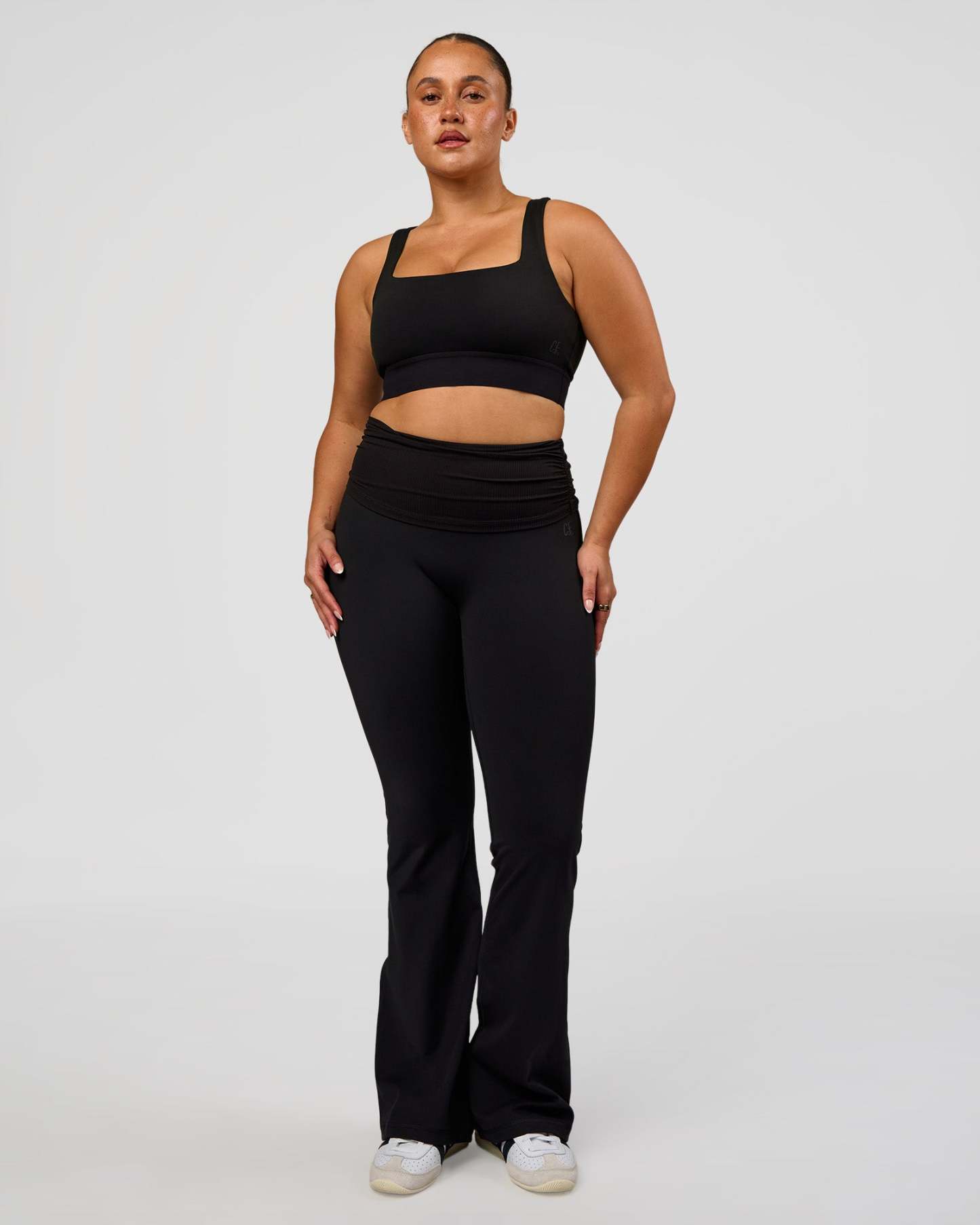 CF Train Hard Sports Bra - Black