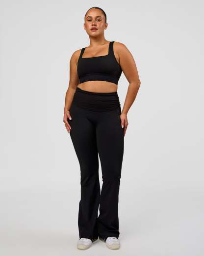 CF Train Hard Sports Bra - Black