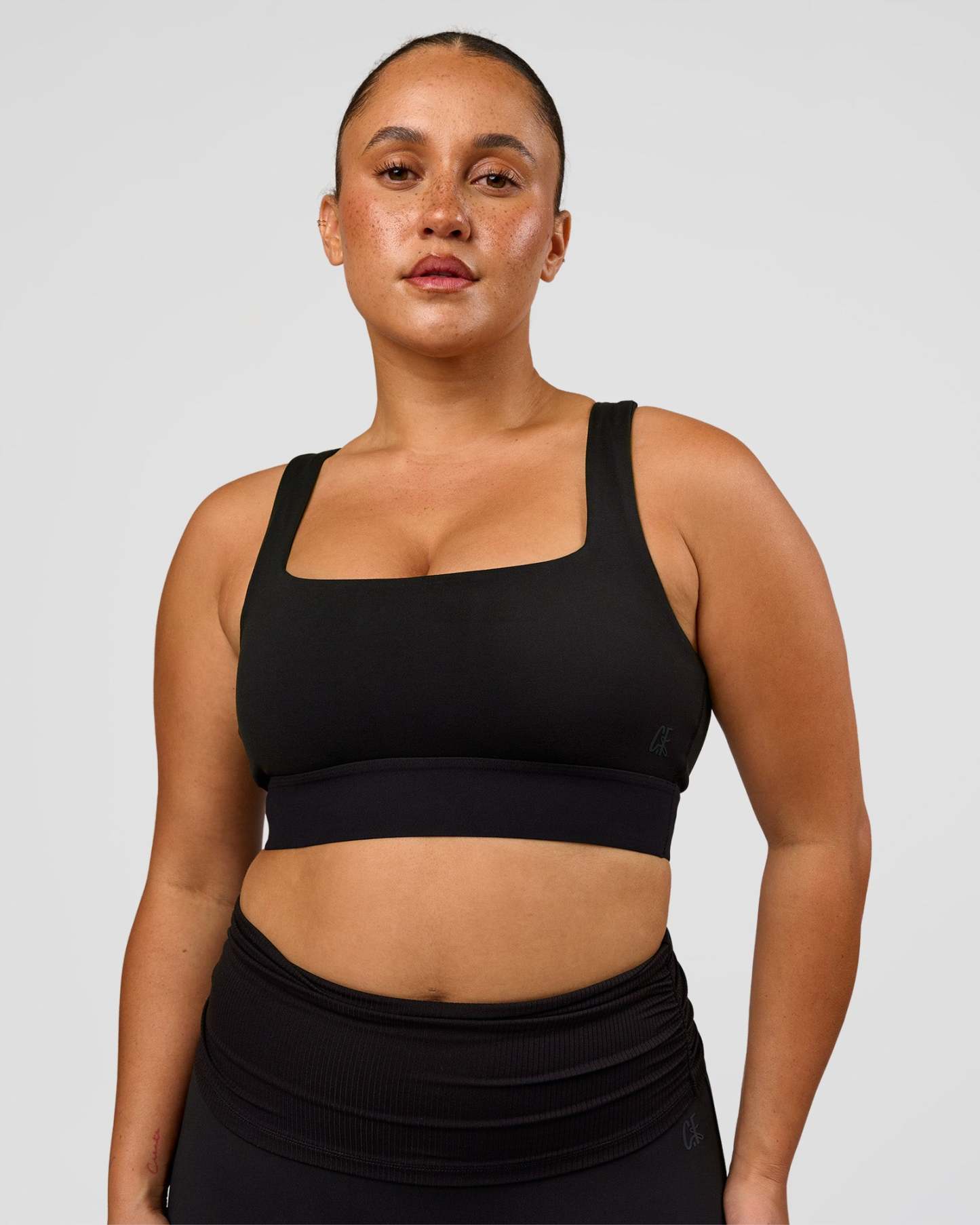 CF Train Hard Sports Bra - Black