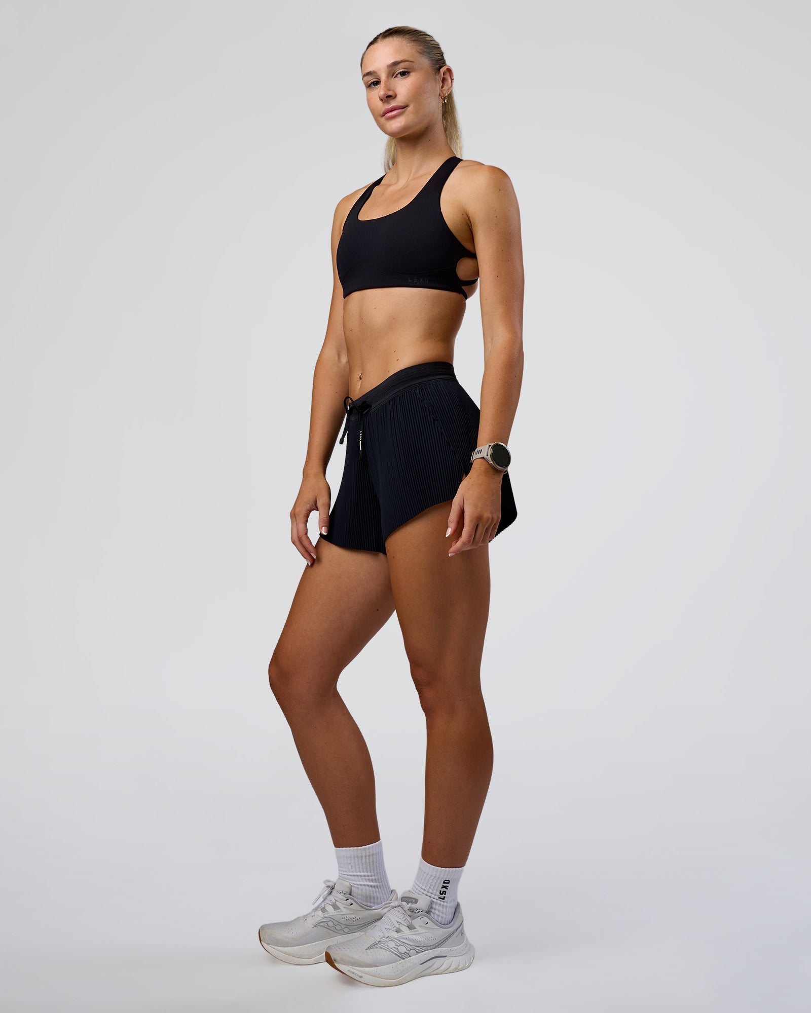 Accelerate 3" Pleated Mid-Rise Running Short - Black