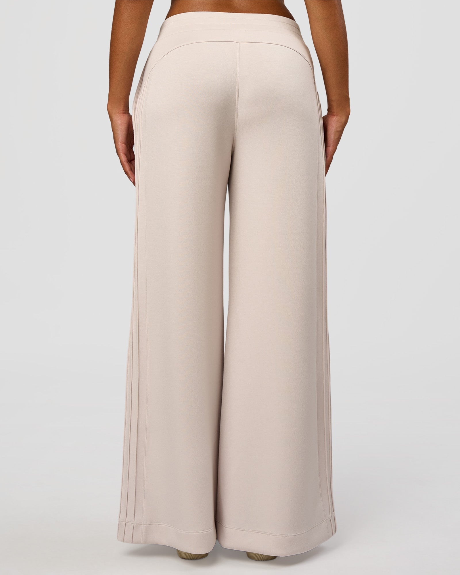 CF Elevate SoftTouch Pintuck Wide Leg Pant - Clay