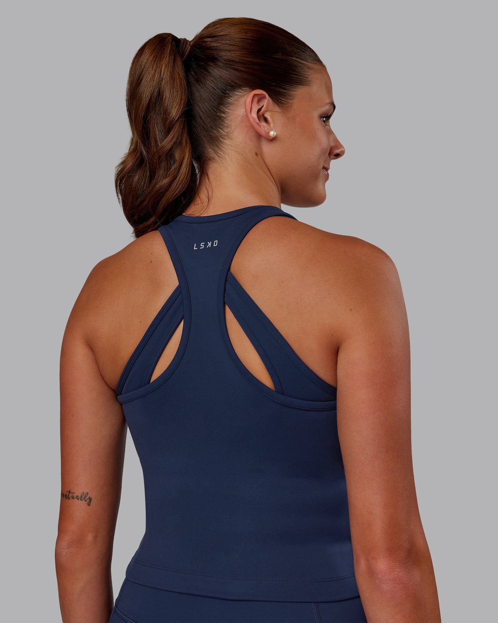Flow Performance Tank 2.0 - Future Navy
