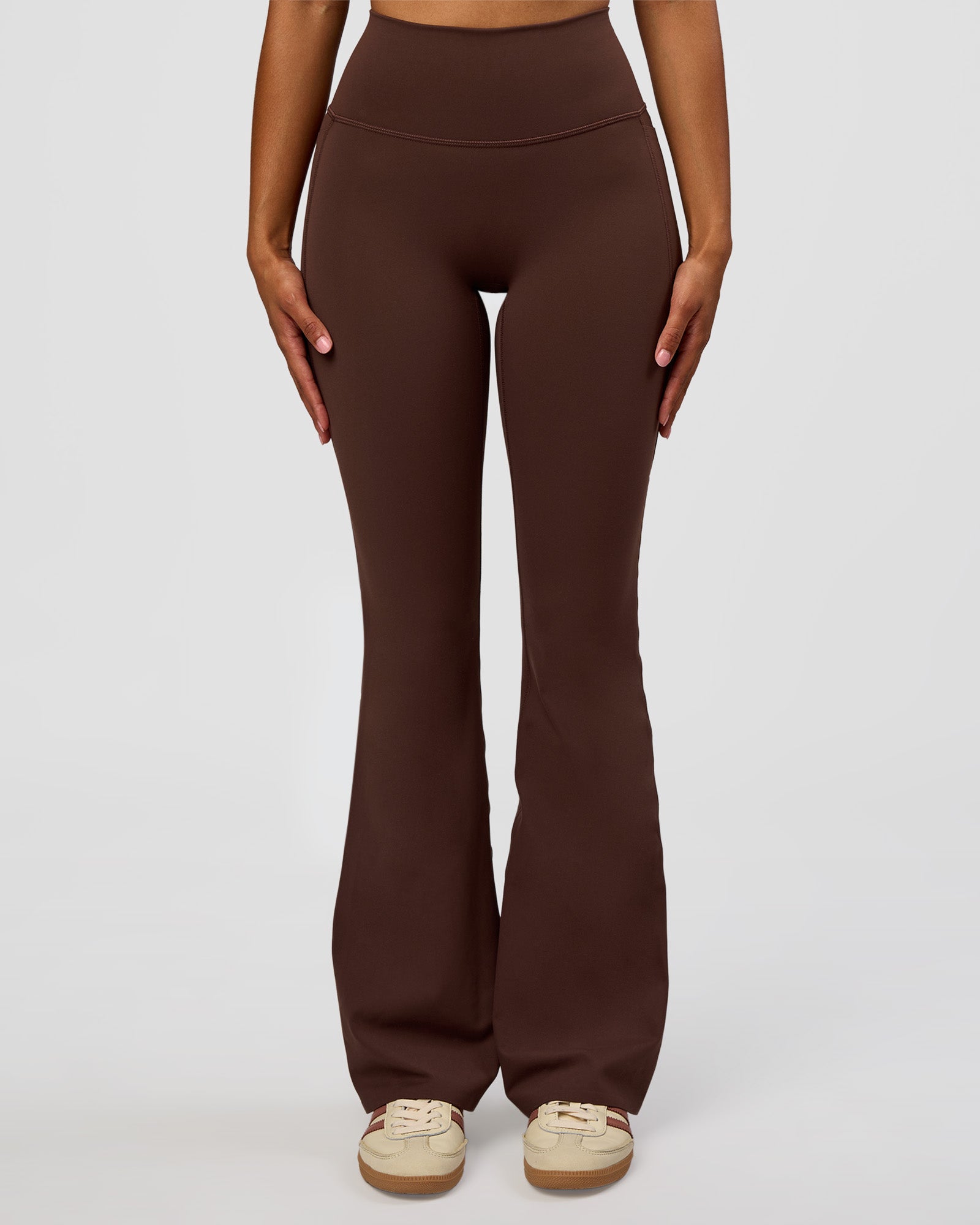 Fusion V-Contour High-Rise Flared Legging Pockets - Hot Chocolate