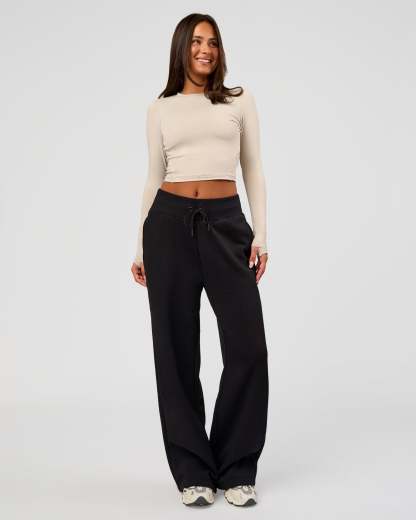 Go-To Wide Leg Track Pant - Black