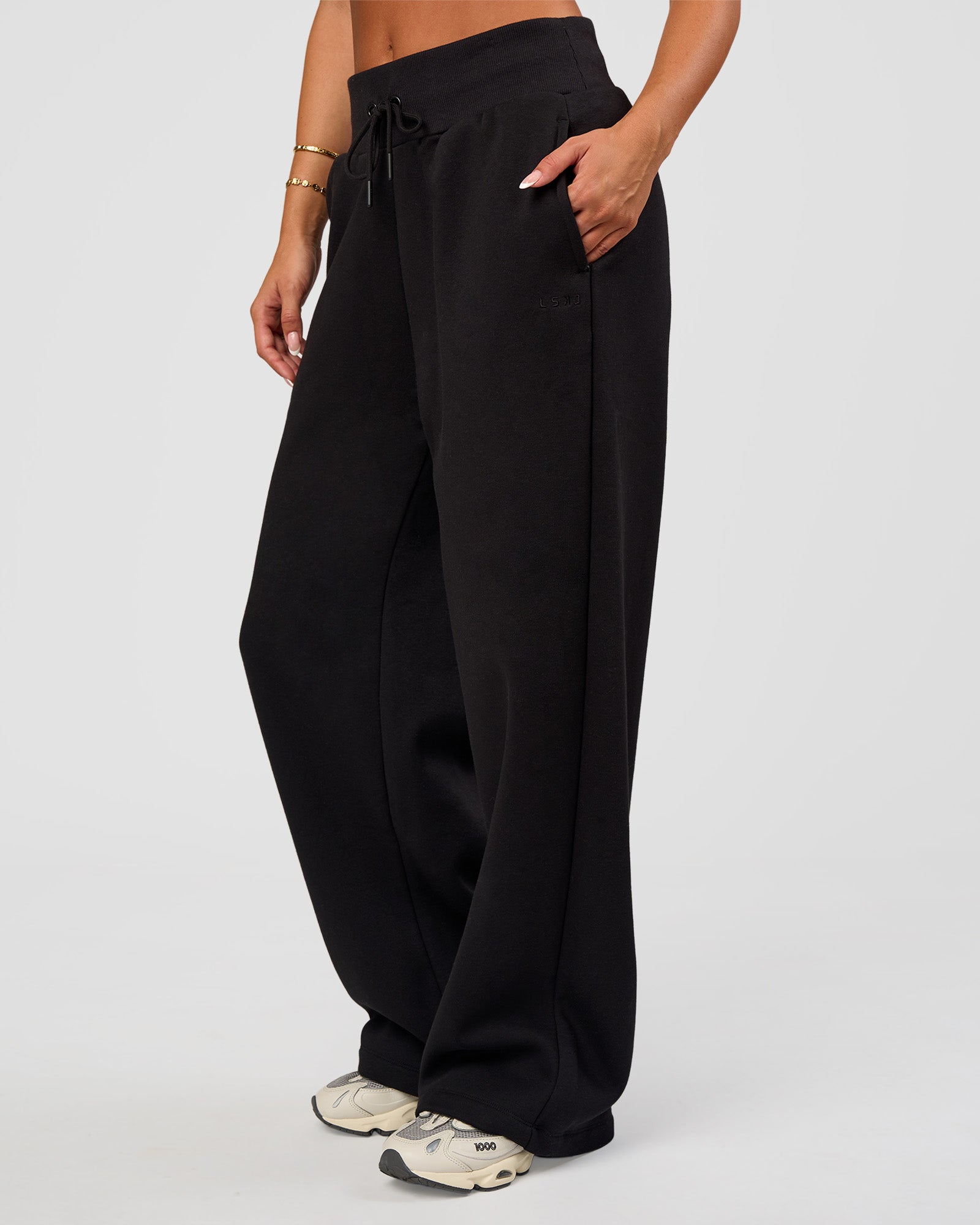 Go-To Wide Leg Track Pant - Black