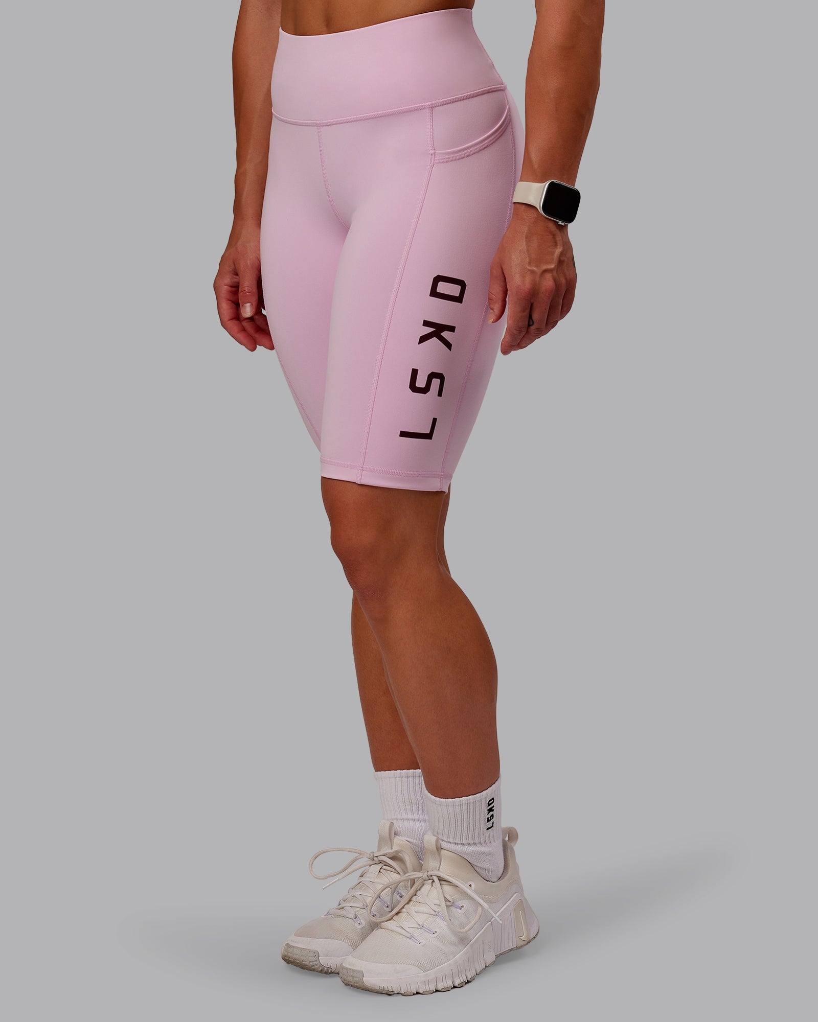 Rep Ultra High-Rise 9" Short Pockets - Marshmallow-Cherry Lacquer