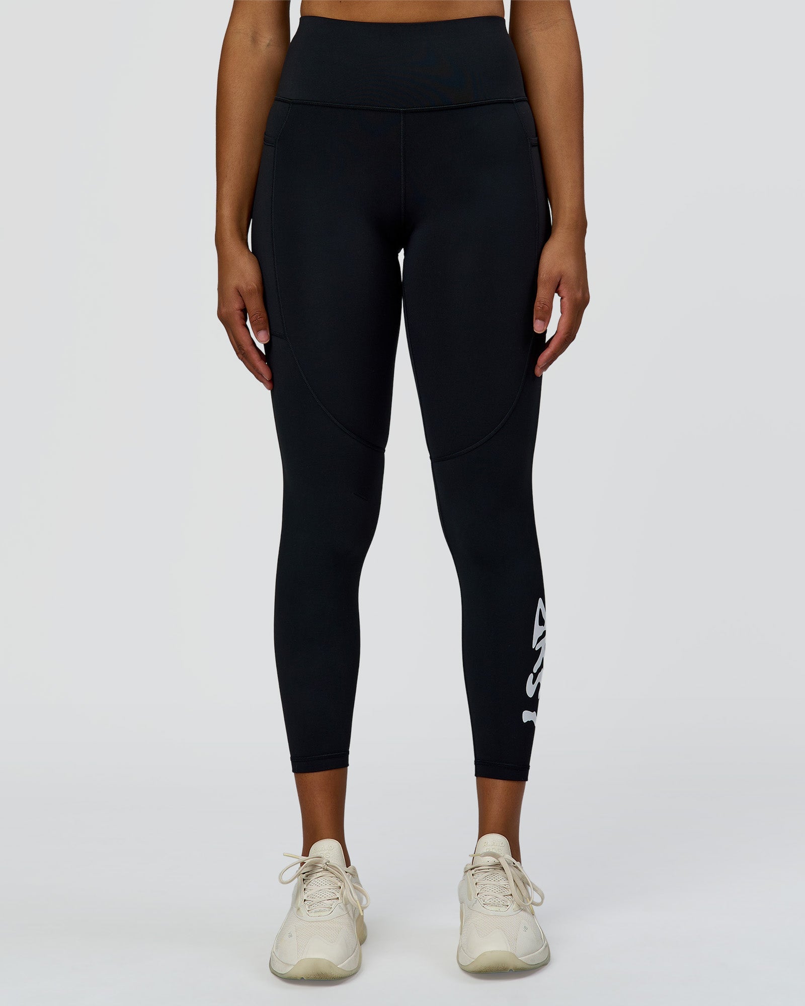 Rep Street Script Ultra High-Rise 7/8 Legging Pockets - Black-White