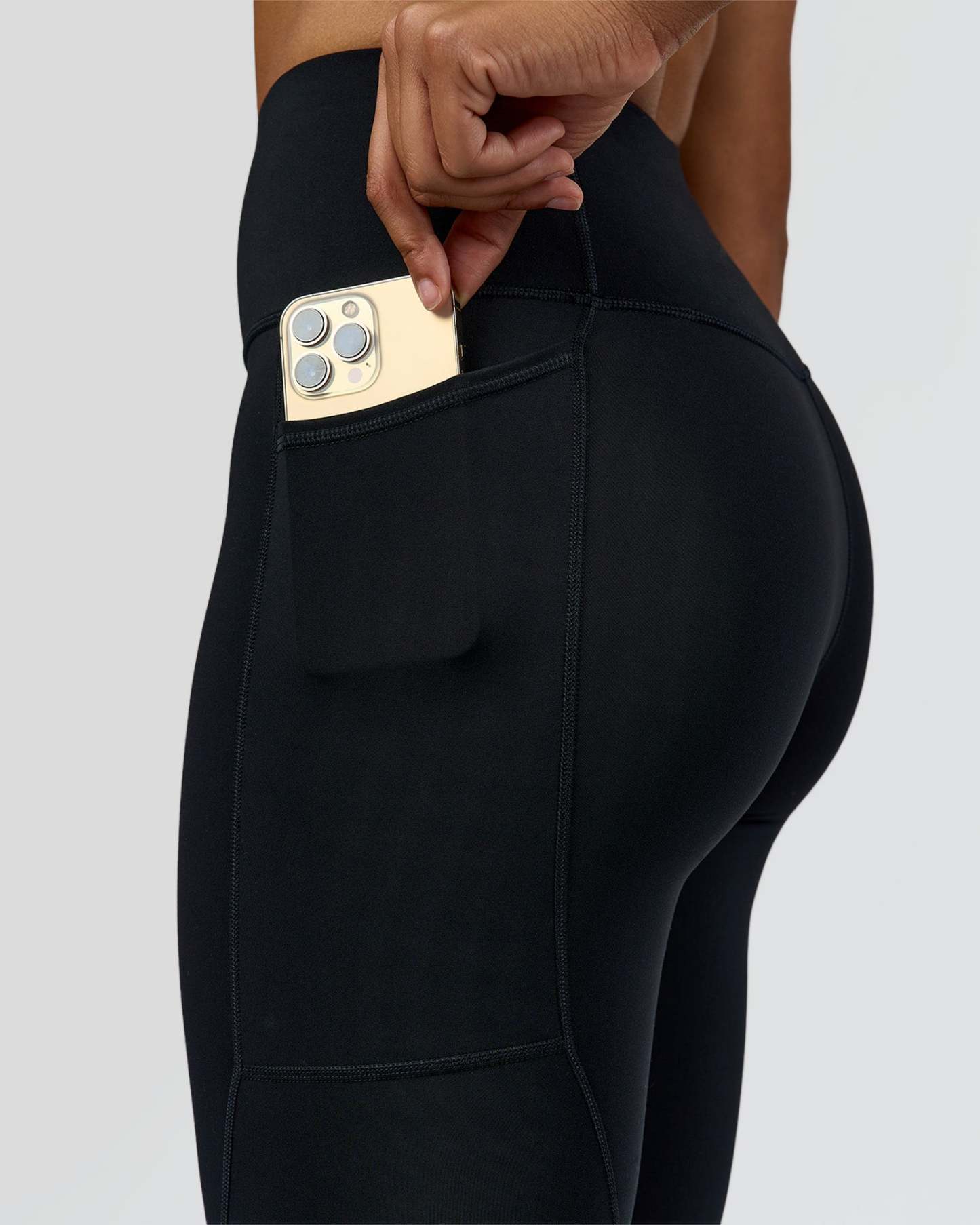 Rep Street Script Ultra High-Rise 7/8 Legging Pockets - Black-White
