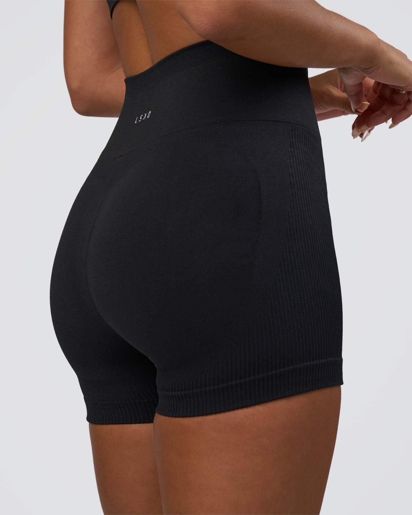 Surge Seamless High-Rise 4" Short - Black