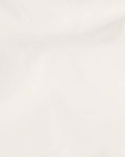 Form Invisible Scrunch Shorts 4" | Vanilla