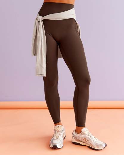 Elixir Ultra High-Rise Full Length Legging Pockets - Hot Chocolate
