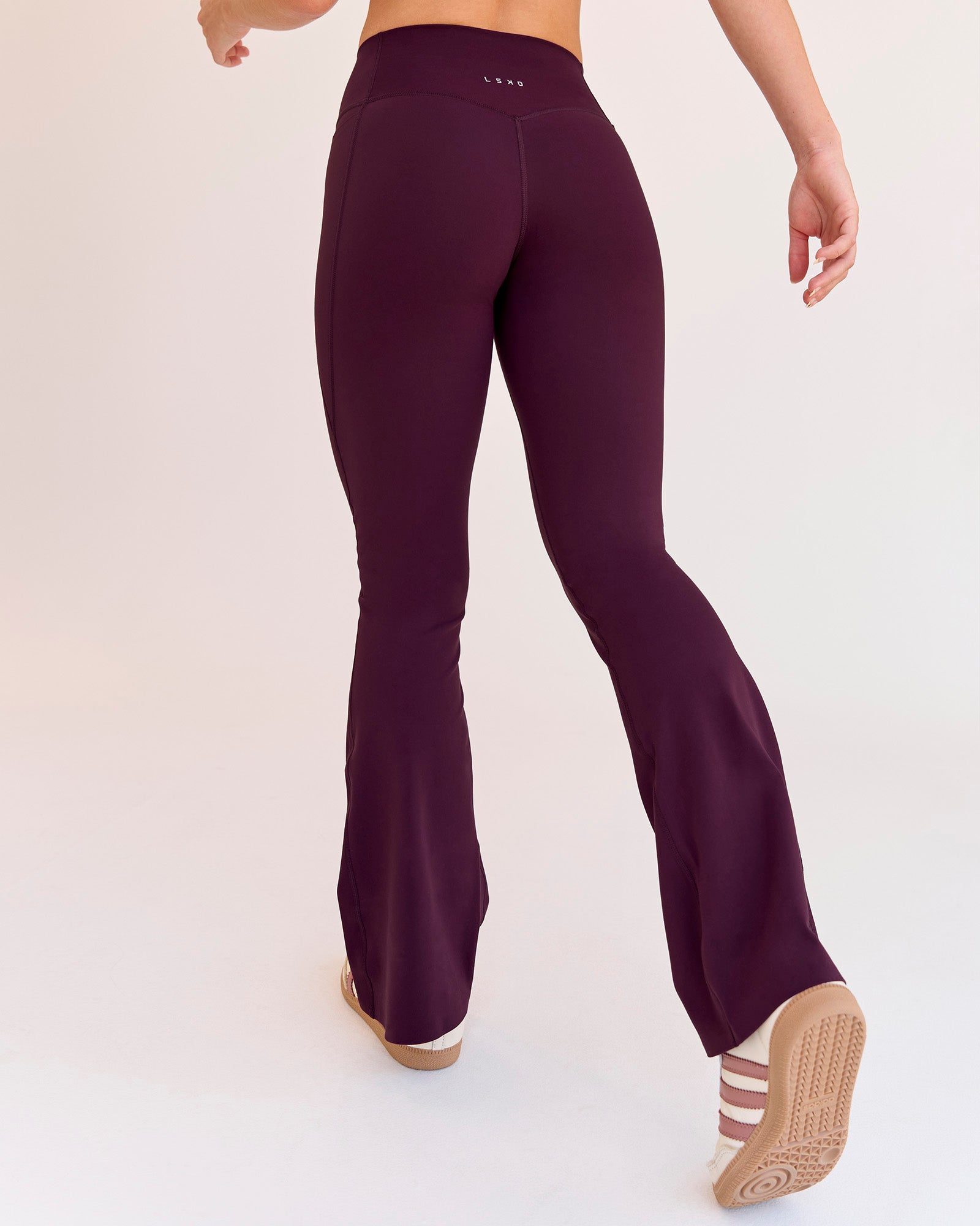 Fusion V-Contour High-Rise Flared Petite Legging Pockets - Cherry Lacquer