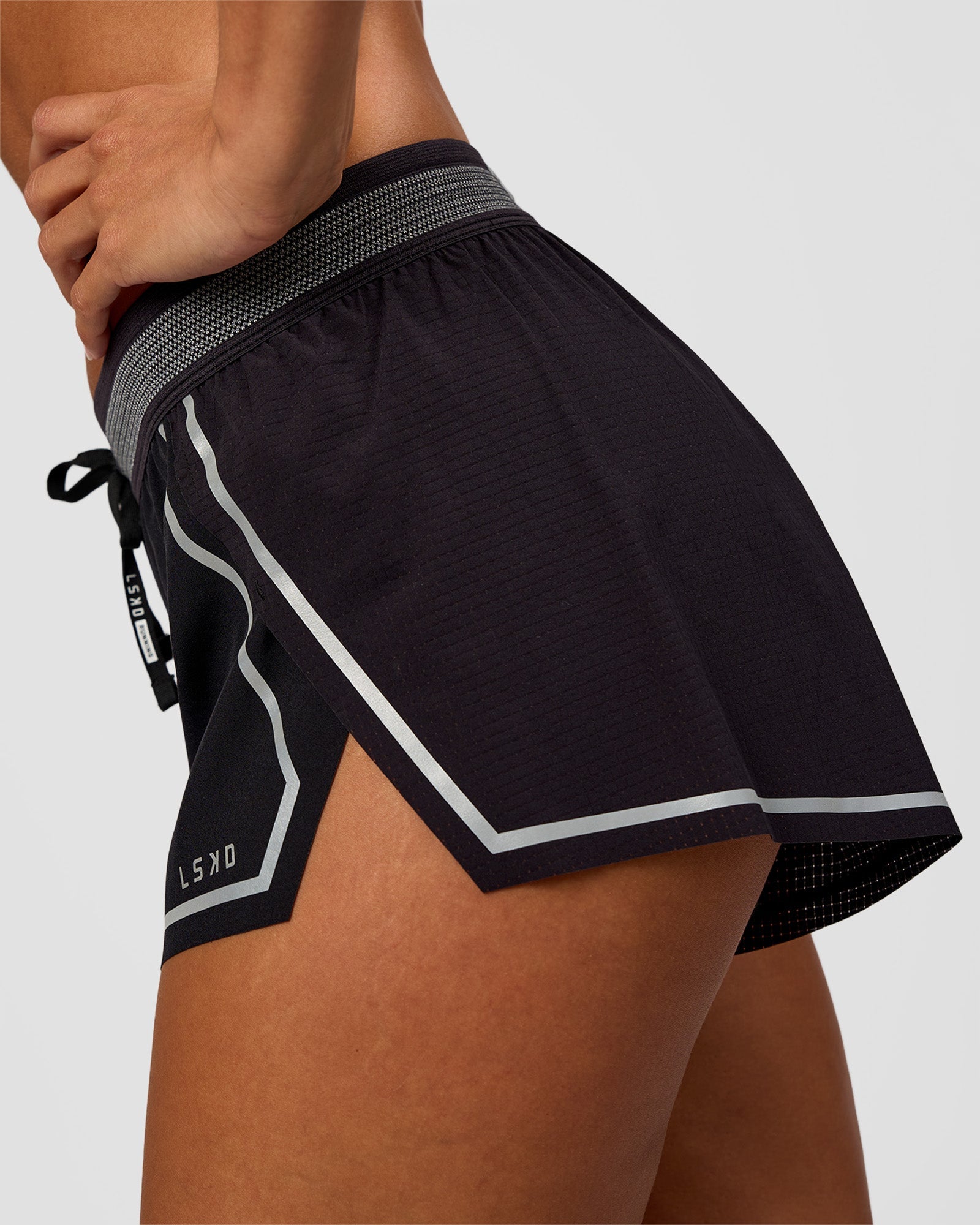 Accelerate 3" Reflective Mid-Rise Running Short - Black-Reflective