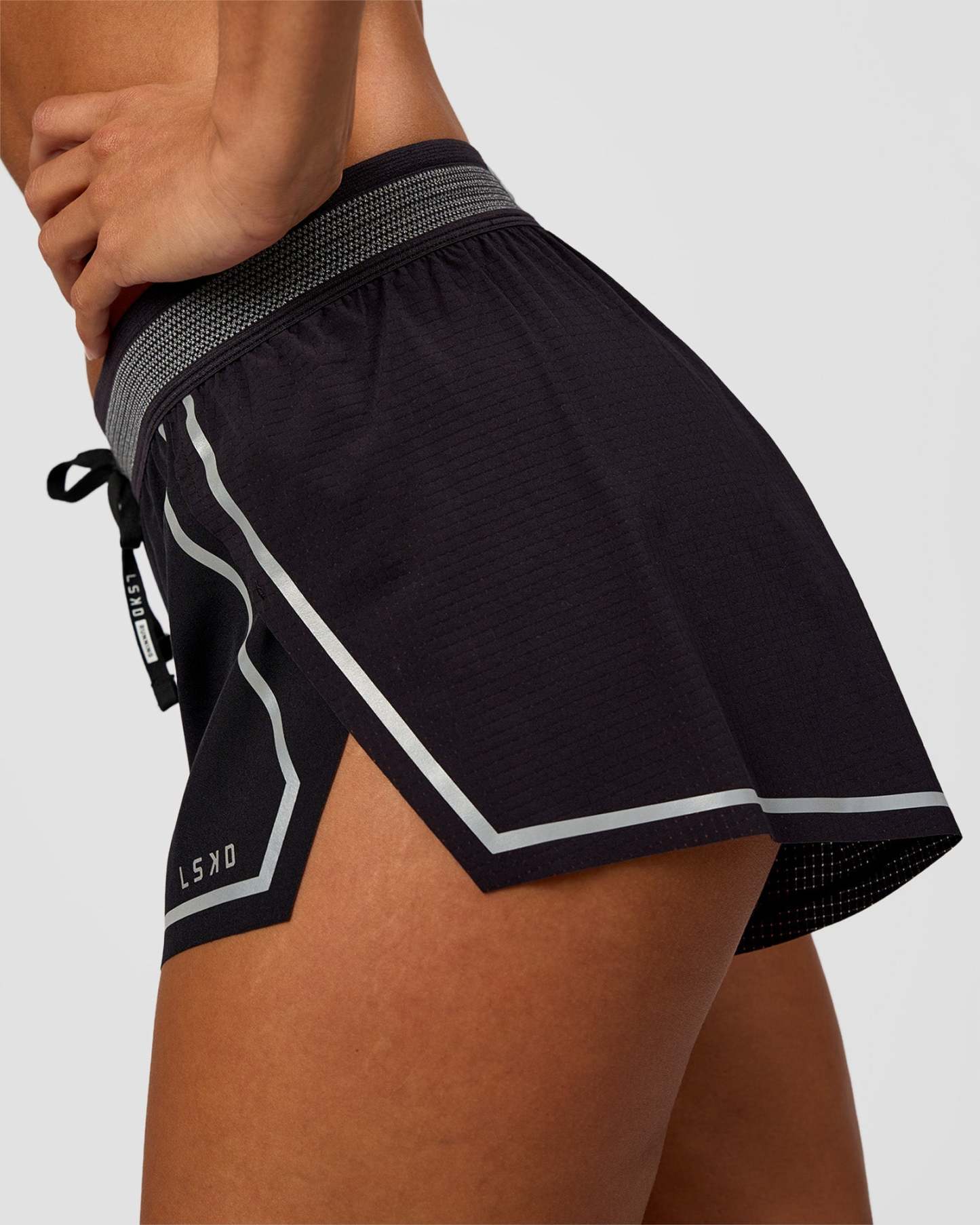 Accelerate 3" Reflective Mid-Rise Running Short - Black-Reflective