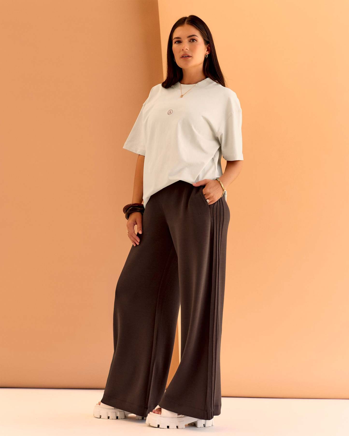 CF Elevate SoftTouch Pintuck Wide Leg Pant - Hot Chocolate