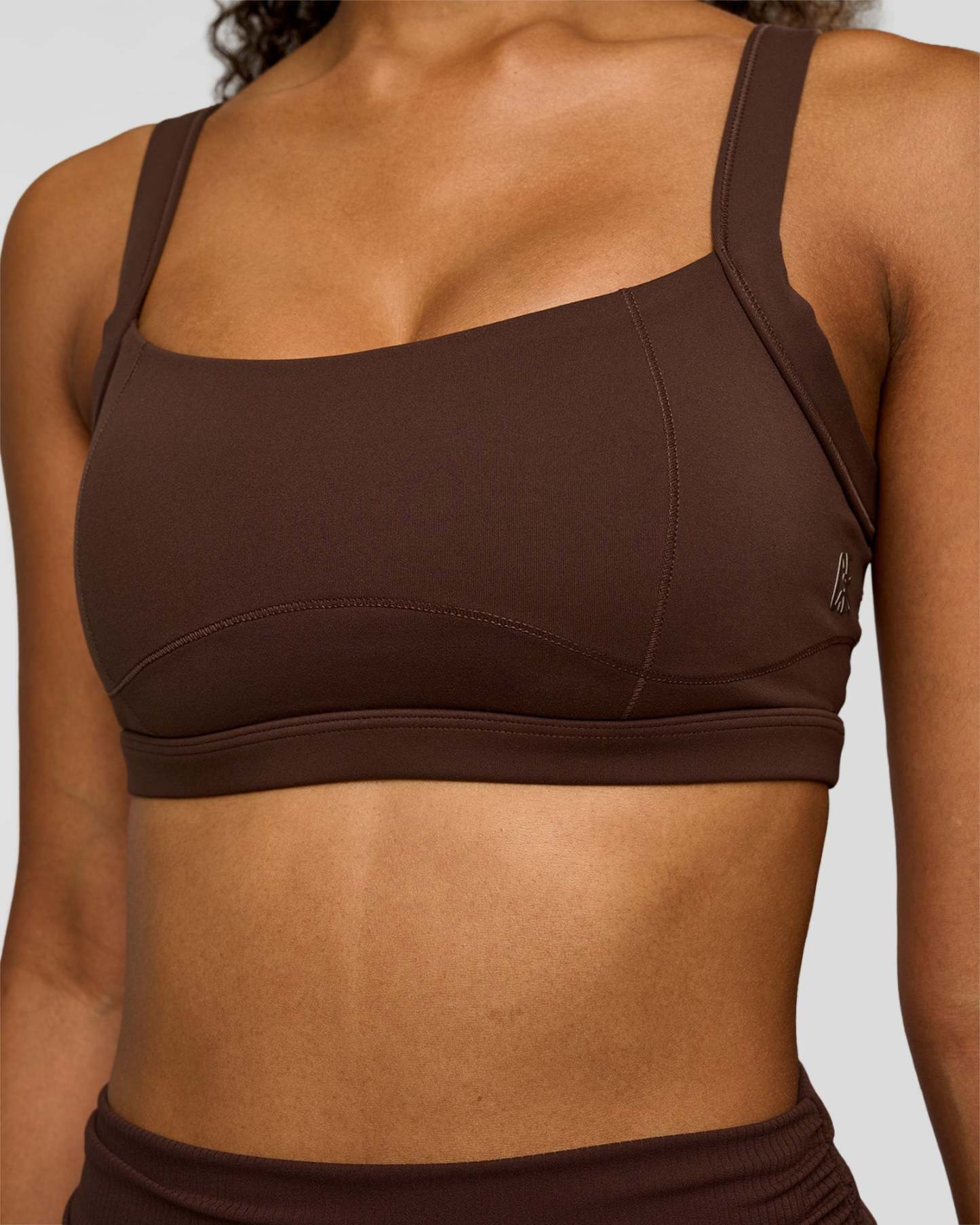 CF Move Through It Sports Bra - Hot Chocolate