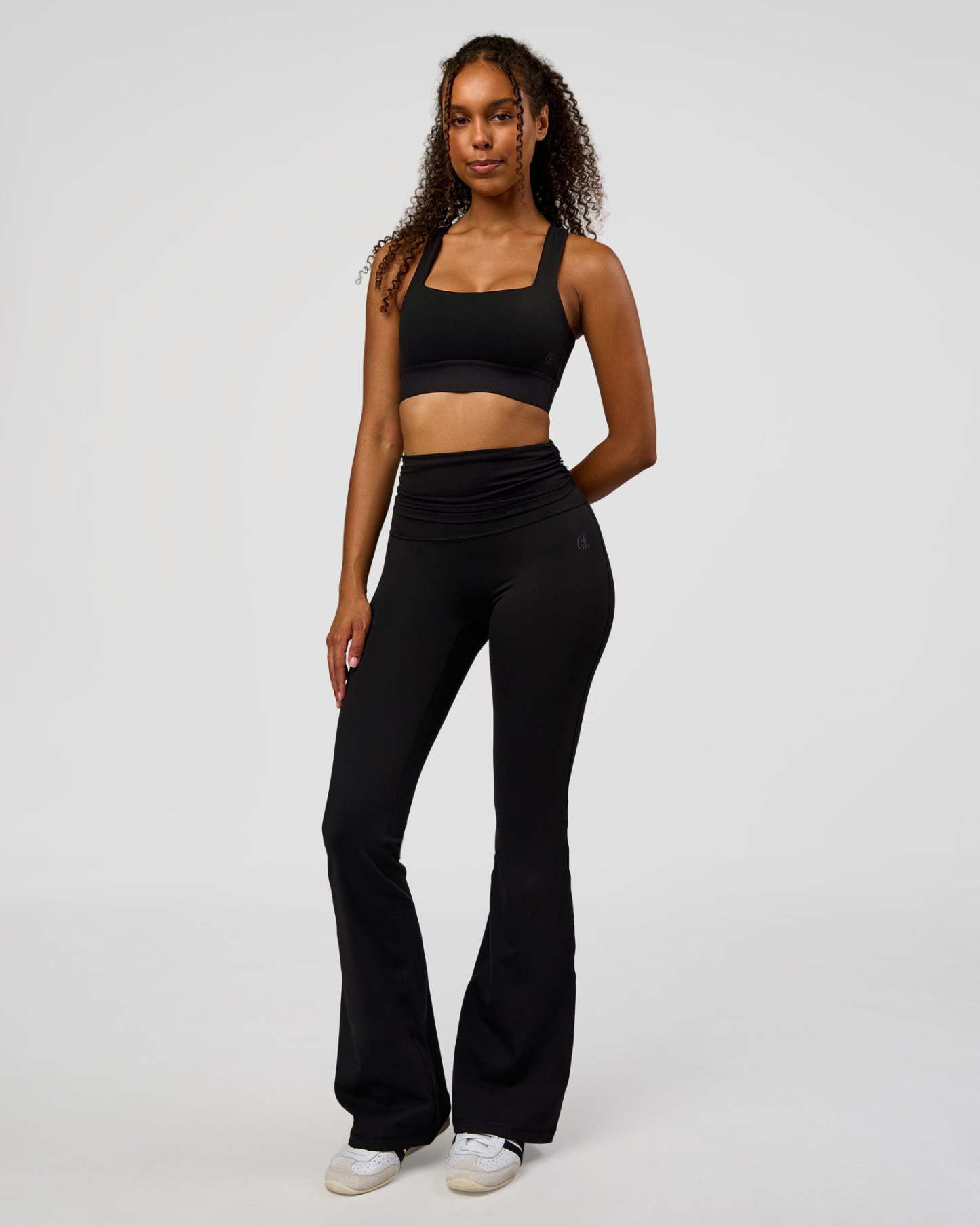 CF Train Hard Sports Bra - Black