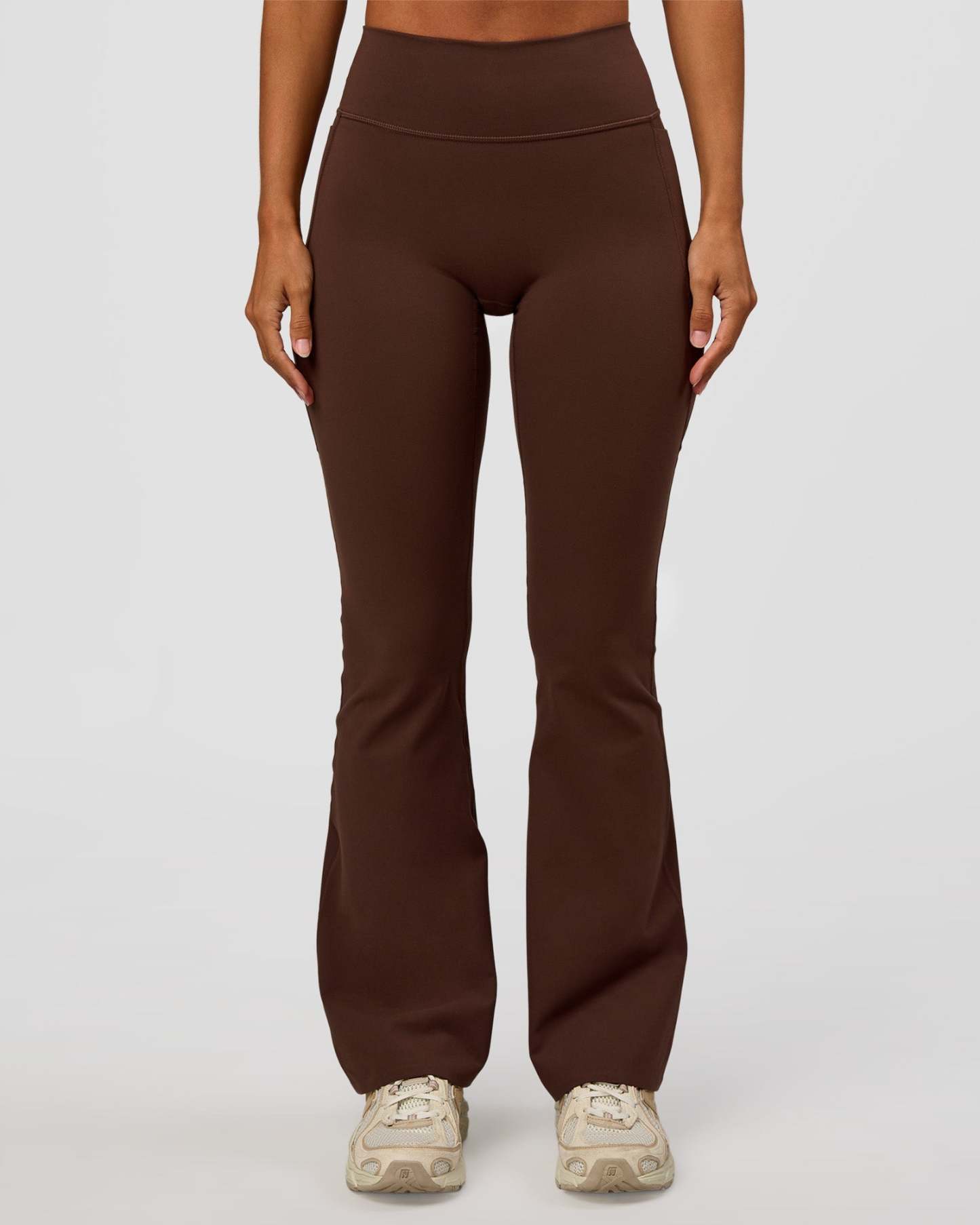 Fusion V-Contour High-Rise Flared Petite Legging Pockets - Hot Chocolate