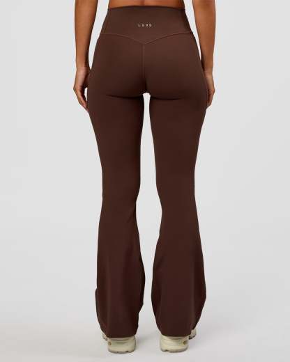 Fusion V-Contour High-Rise Flared Petite Legging Pockets - Hot Chocolate
