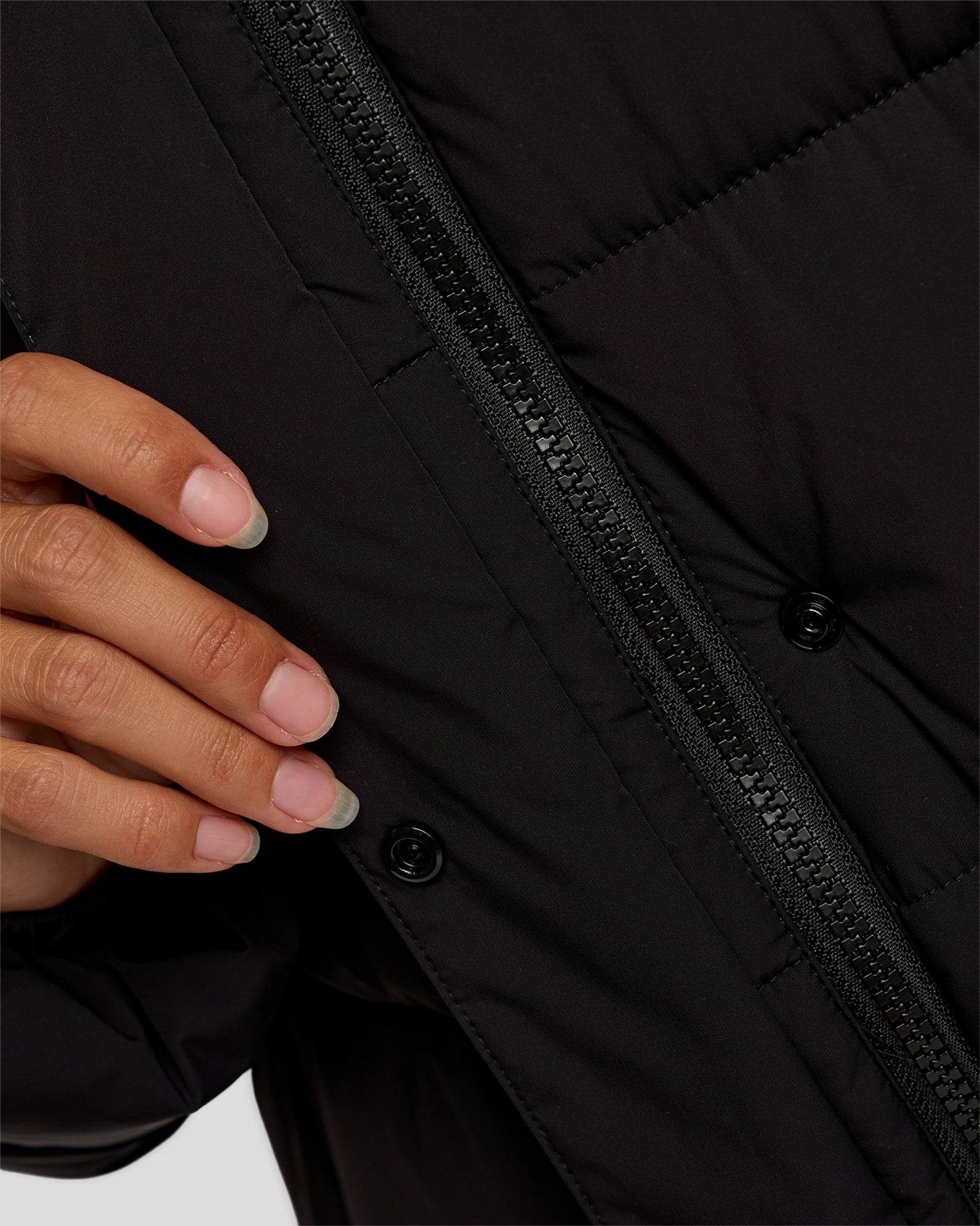 Go-To Puffer Mid Jacket - Black