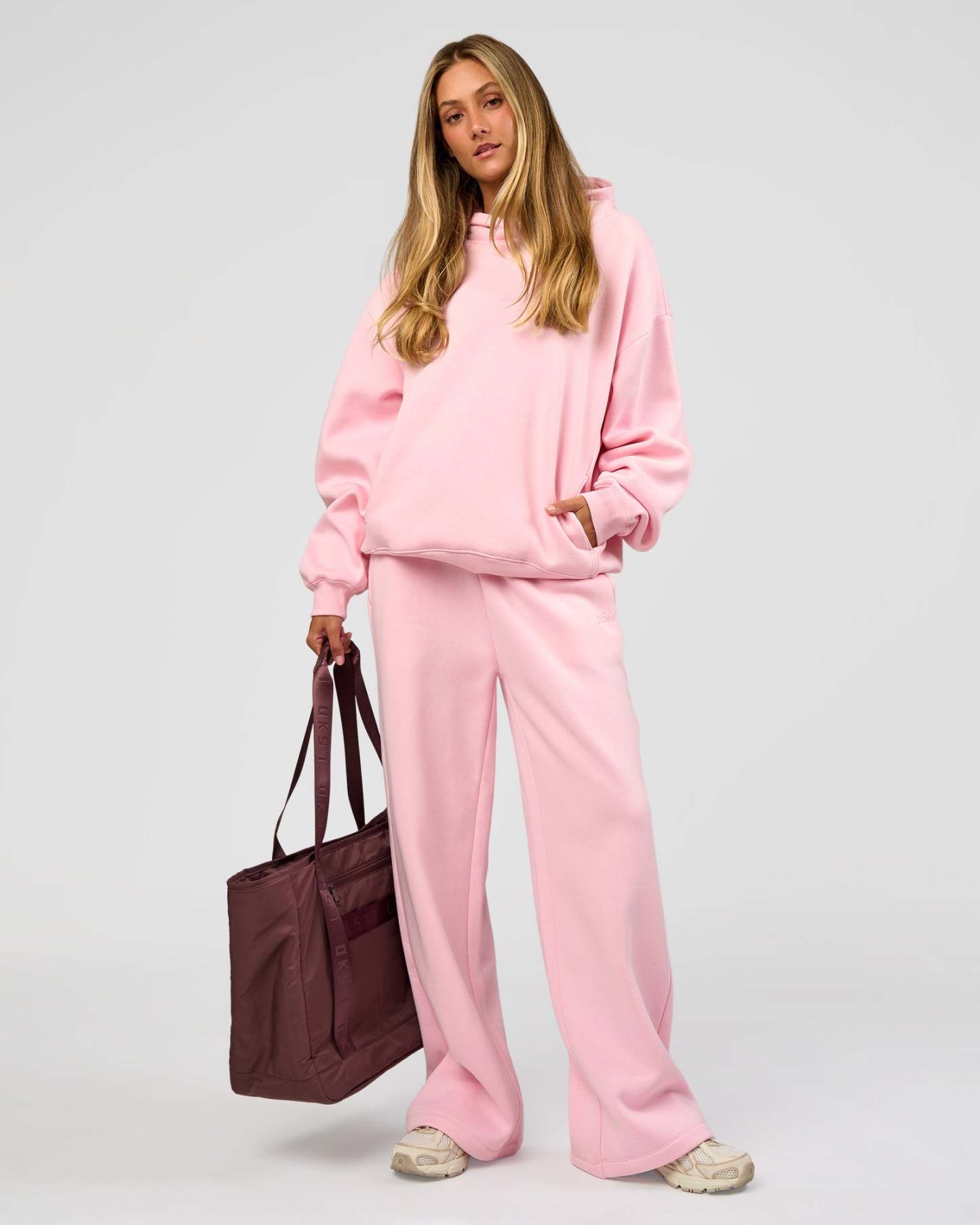 Go-To Script Wide Leg Track Pant - Marshmallow
