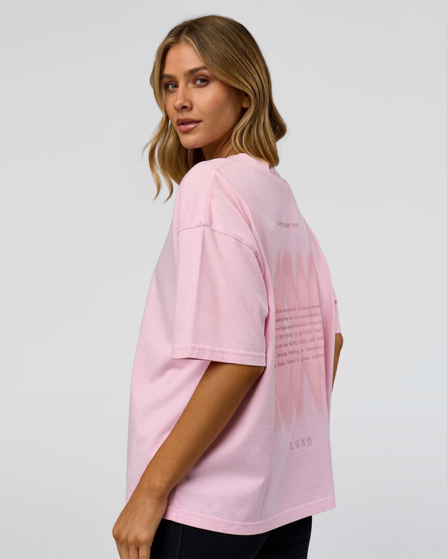 Memory In Motion Heavyweight Boxed Tee - Marshmallow Washed