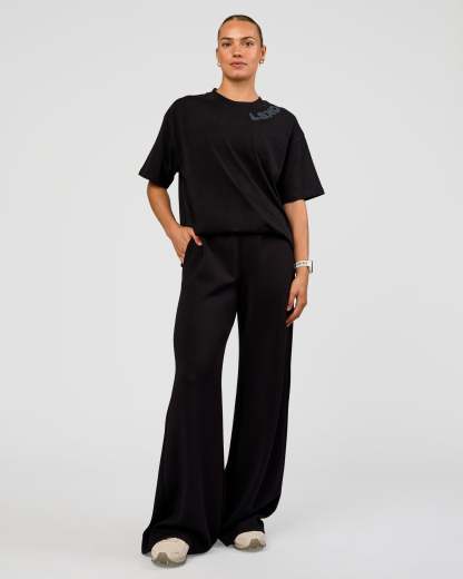 Offset Heavyweight Unisex Oversized Tee - Black Washed-Castlerock