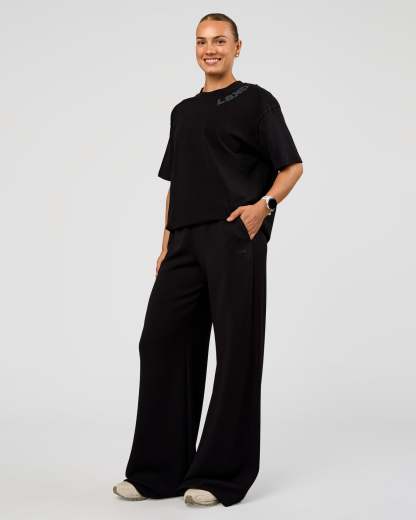 Offset Heavyweight Unisex Oversized Tee - Black Washed-Castlerock