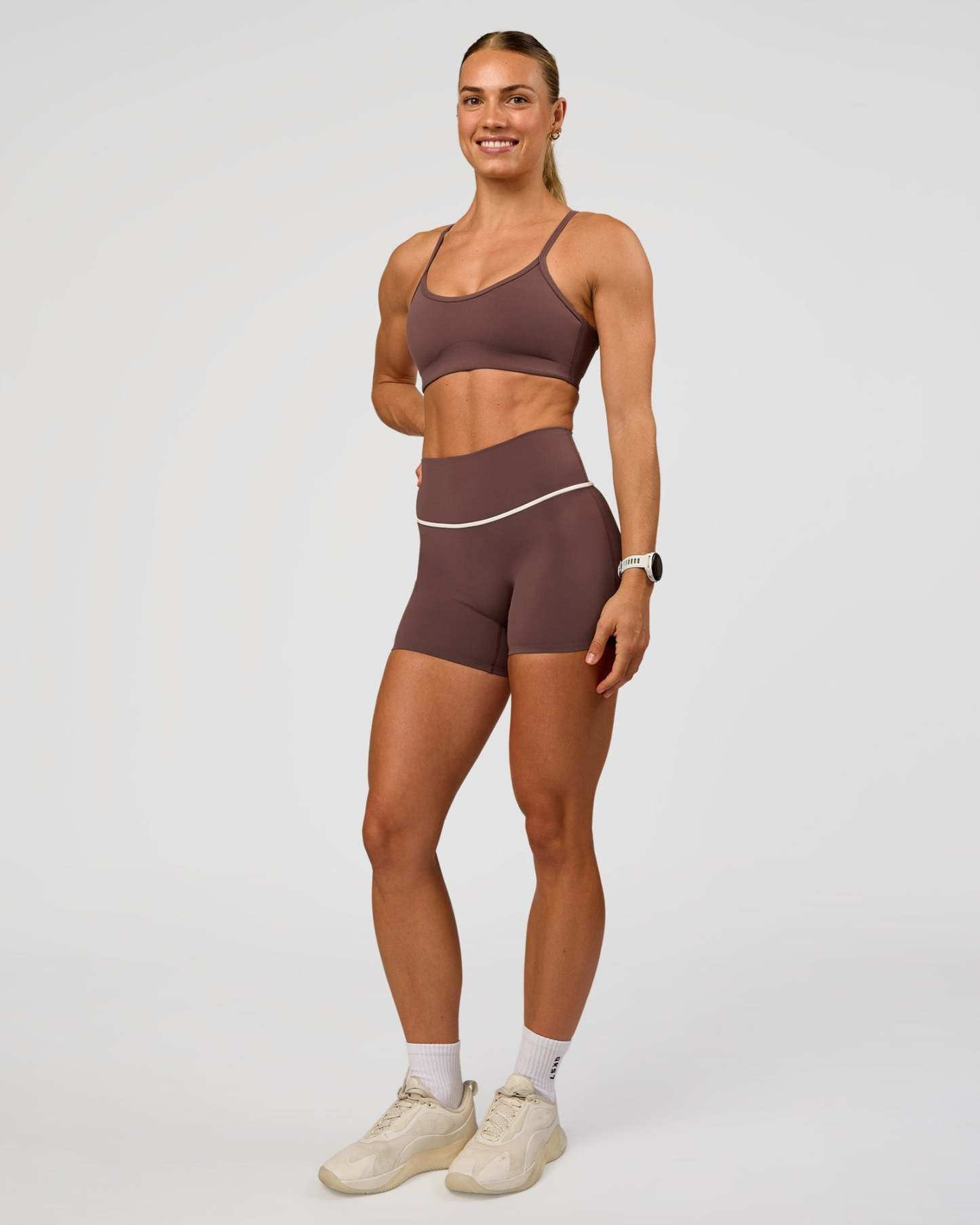 Pinnacle Sports Bra - Cocoa Powder