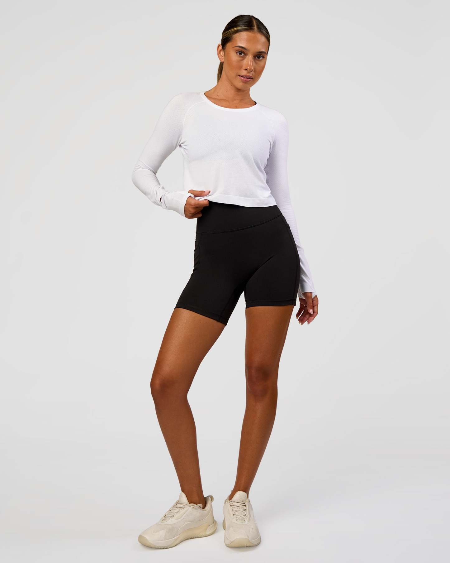 AeroFLX+ Seamless Long Sleeve Skimmer Tee - White/White