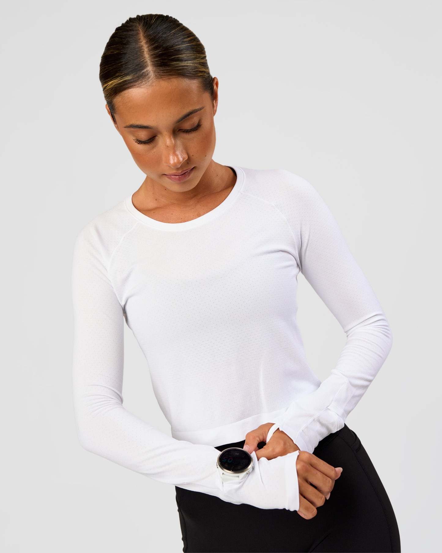 AeroFLX+ Seamless Long Sleeve Skimmer Tee - White/White