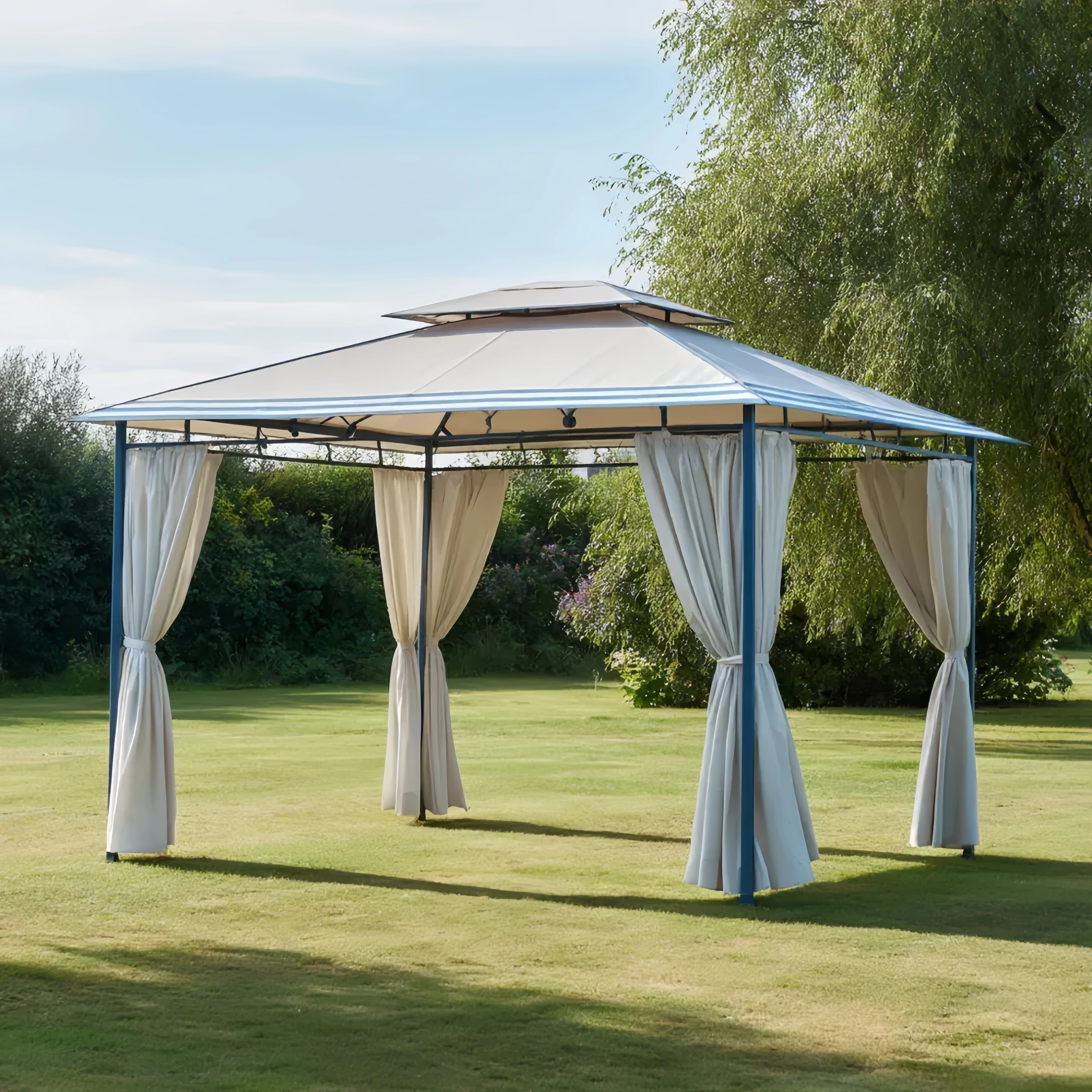 Pabellón y pérgola