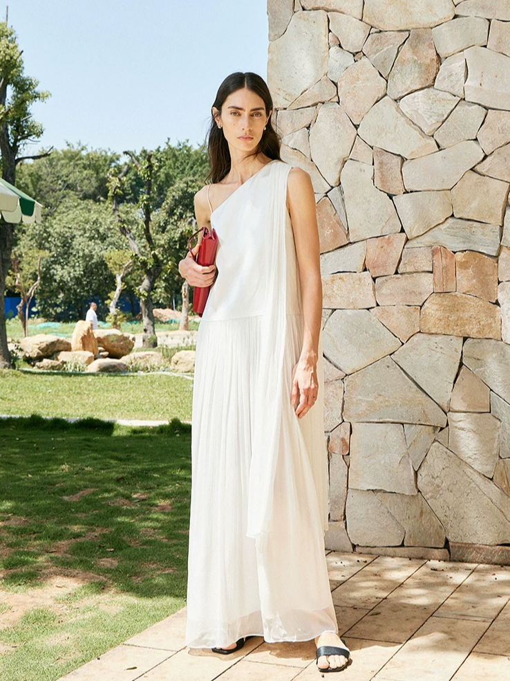 Off-shoulder Luxury Dress
