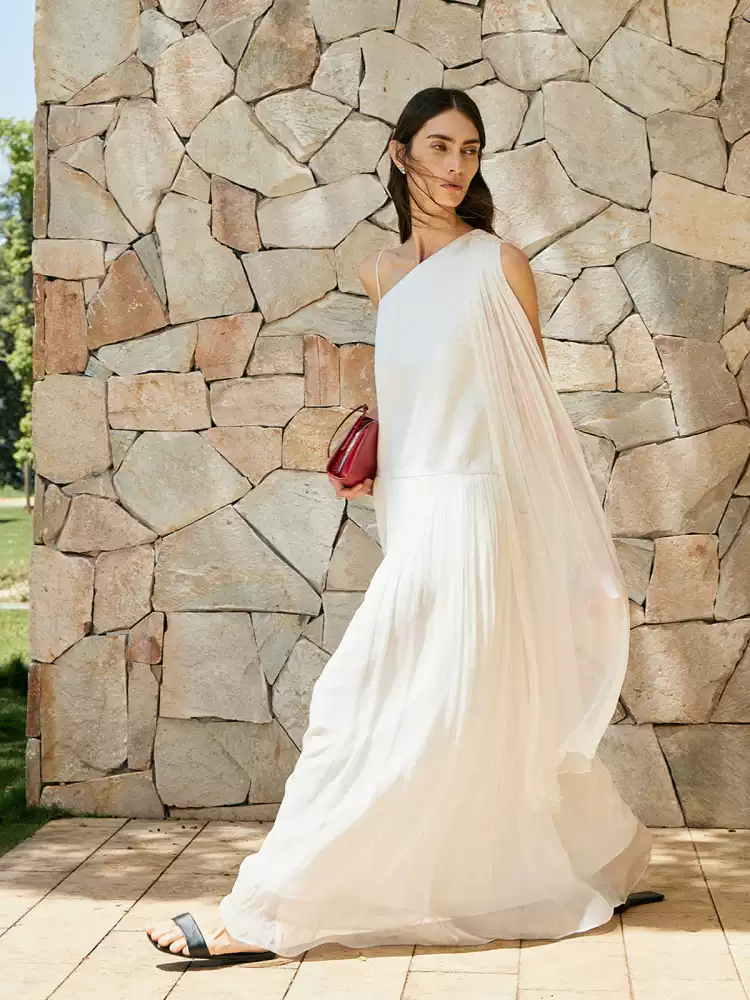 Off-shoulder Luxury Dress