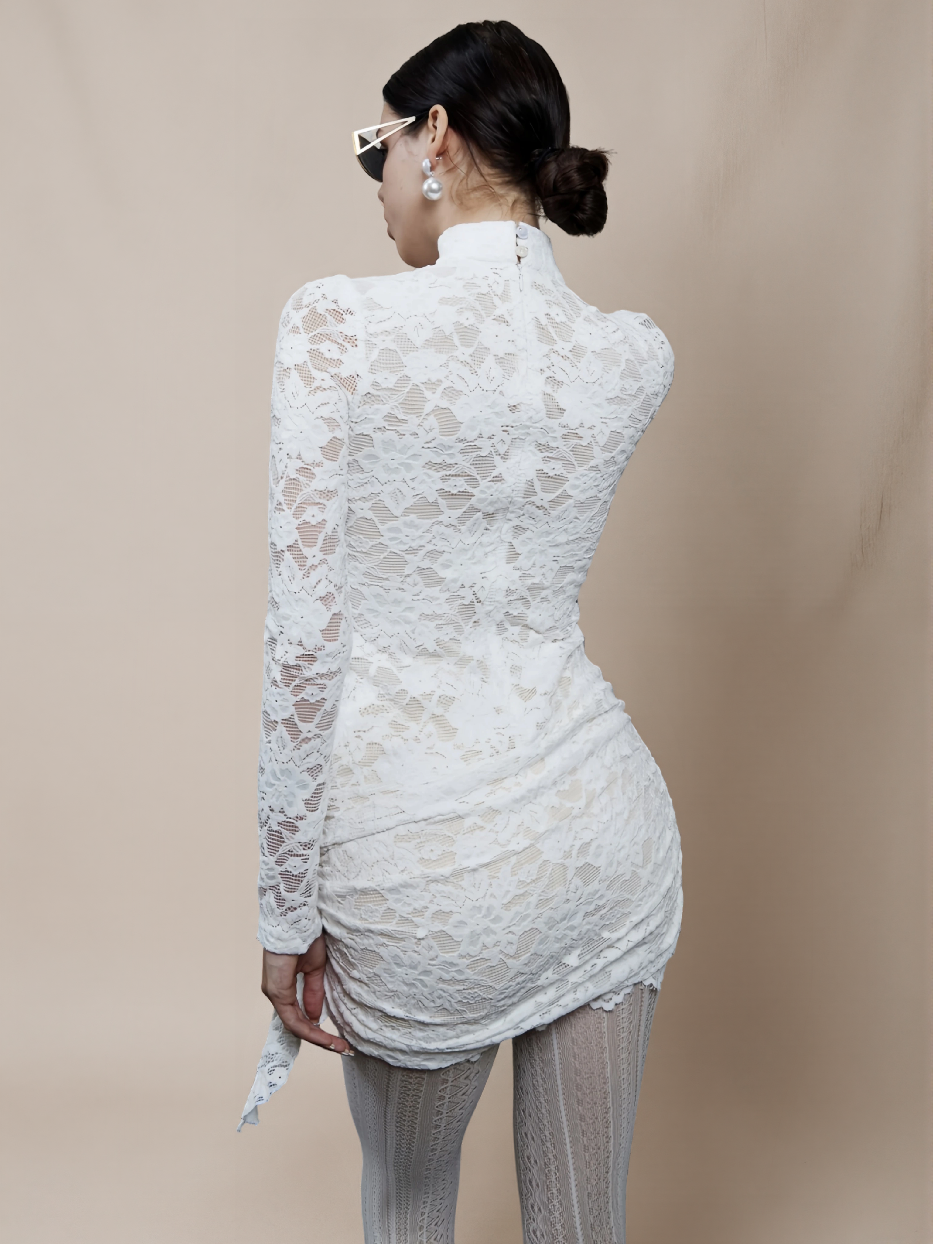 "Kate-style Elegant" High-neck Lace Dress