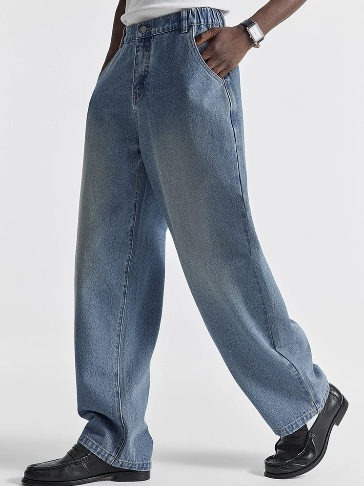Scimitar Cut Jeans