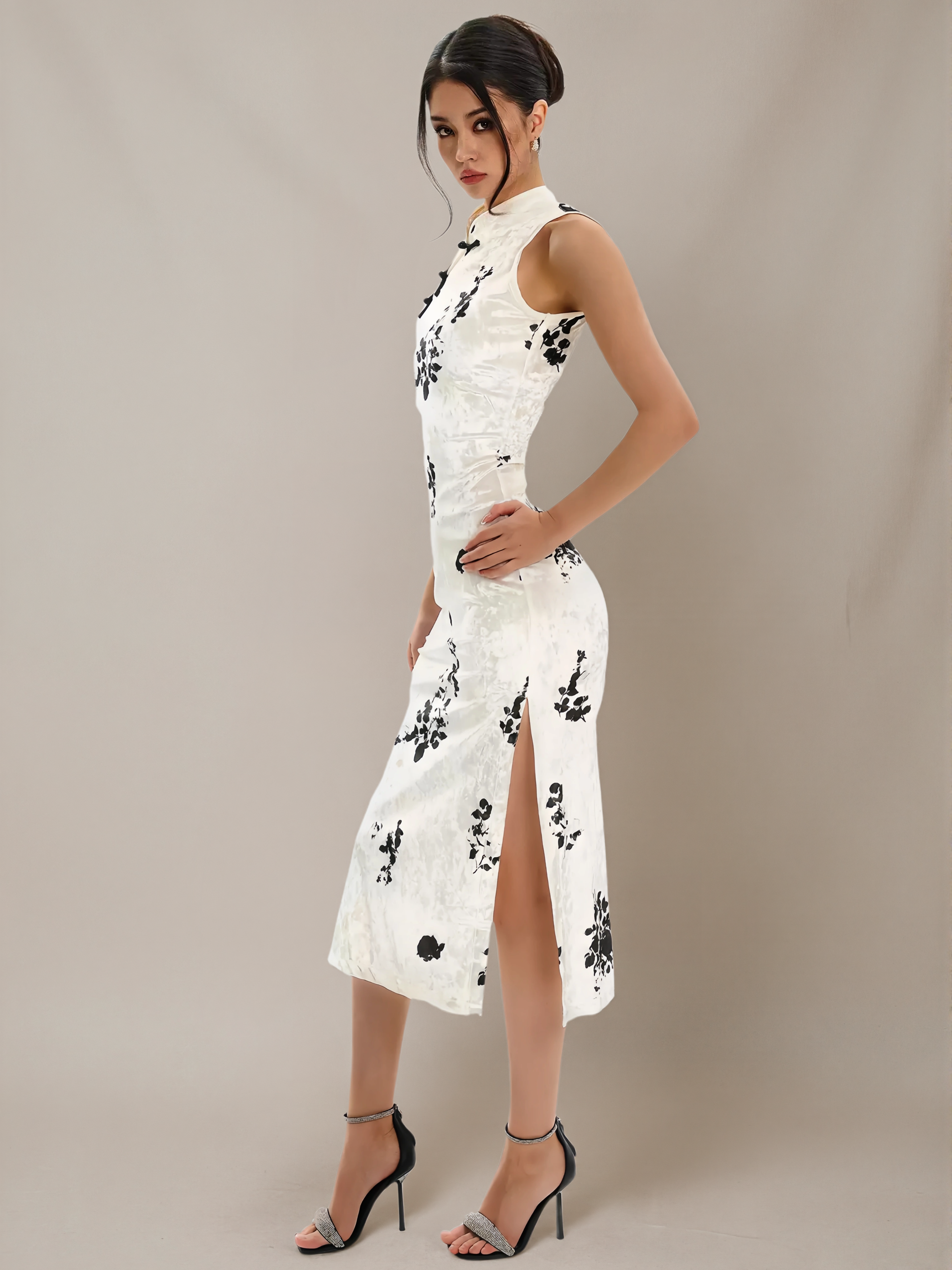 ‘Ink-Wash Jiangnan’ Velvet High Water Ink-Print Qipao Dress