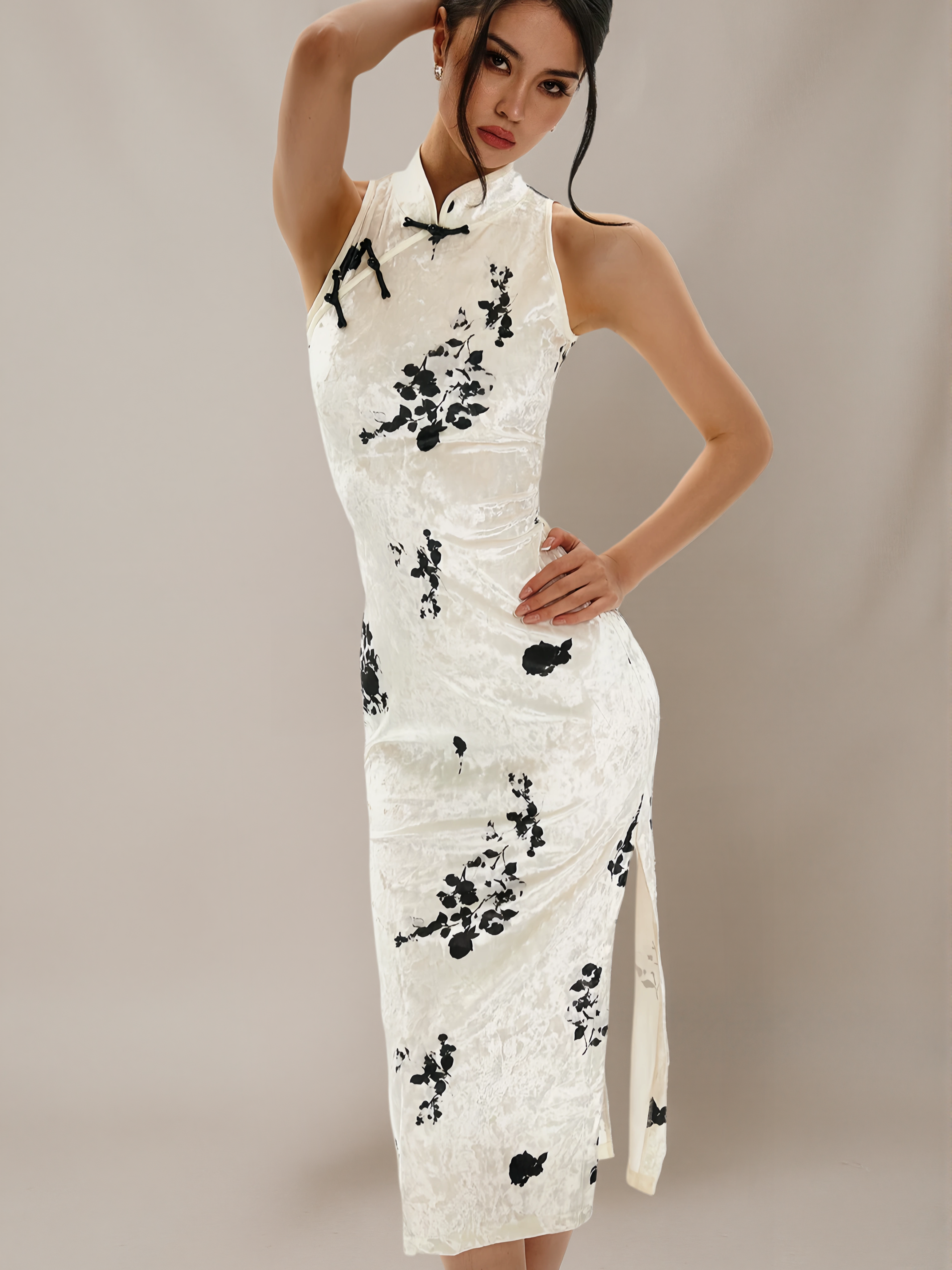 ‘Ink-Wash Jiangnan’ Velvet High Water Ink-Print Qipao Dress