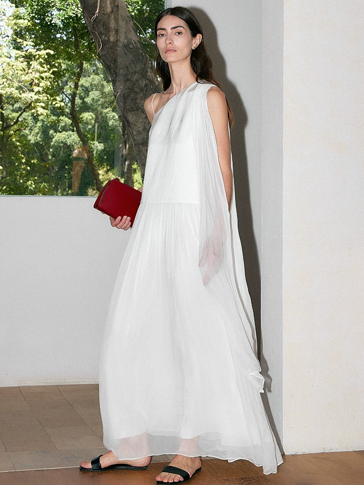 Off-shoulder Luxury Dress