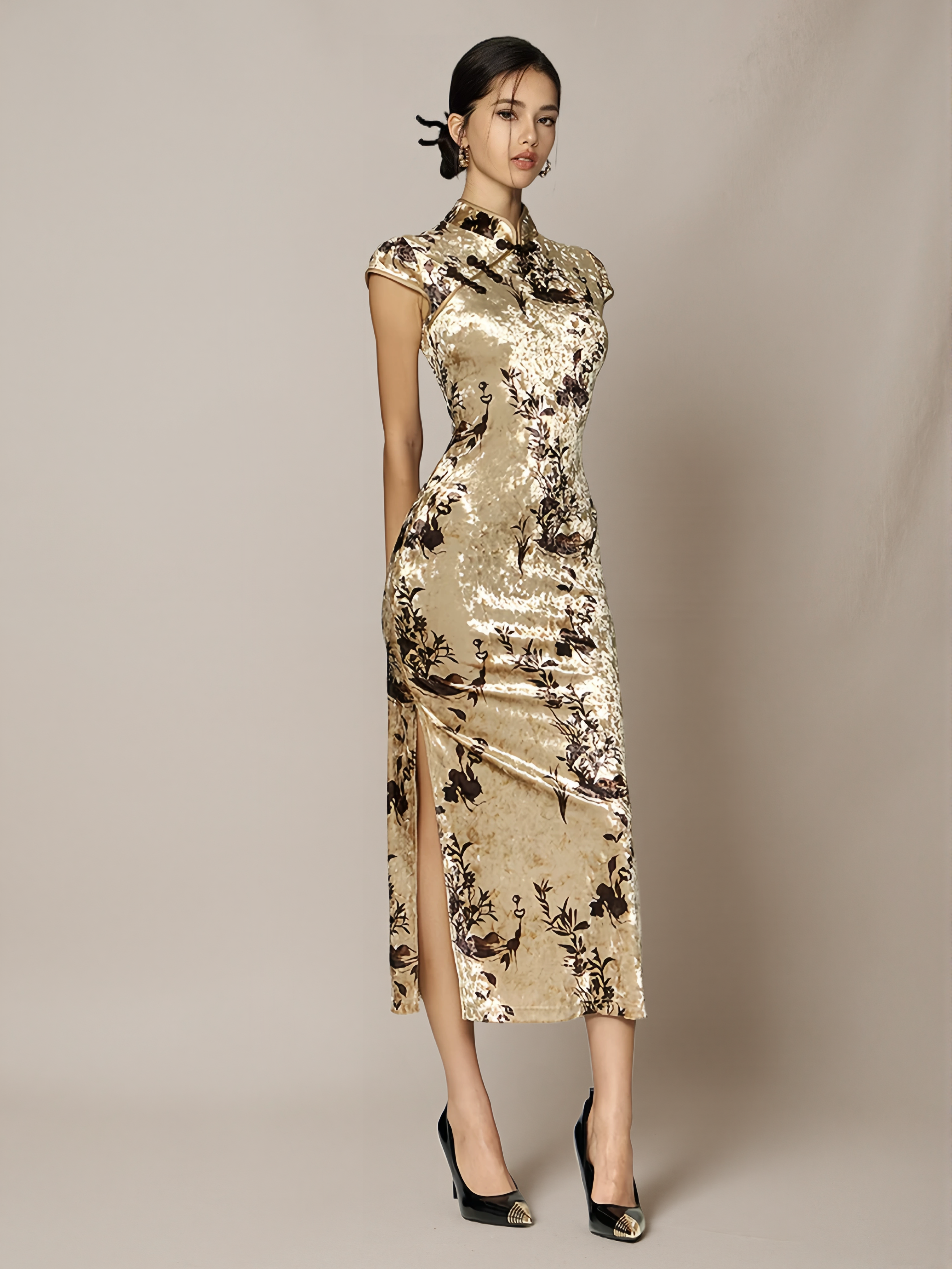 Elegant New Chinese-Style Velvet Qipao Dress