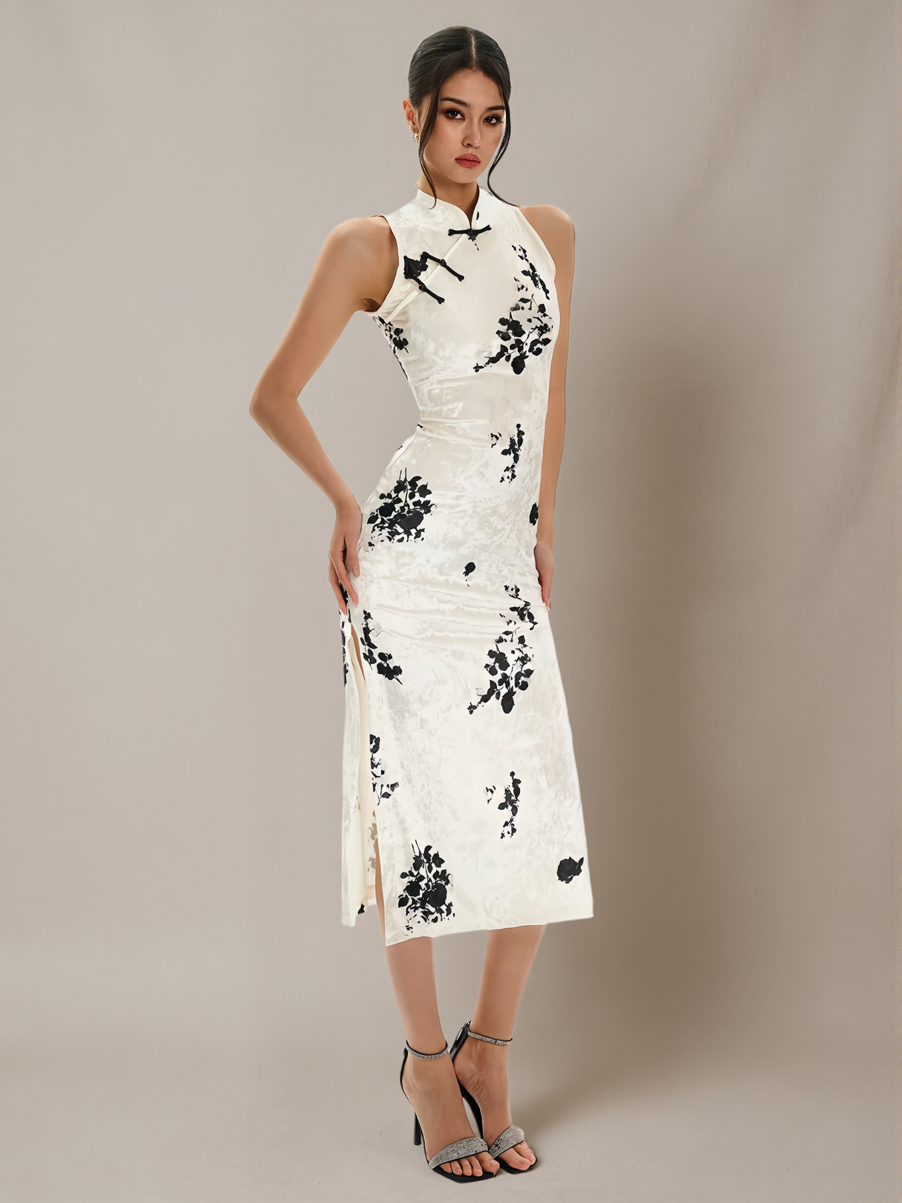 ‘Ink-Wash Jiangnan’ Velvet High Water Ink-Print Qipao Dress