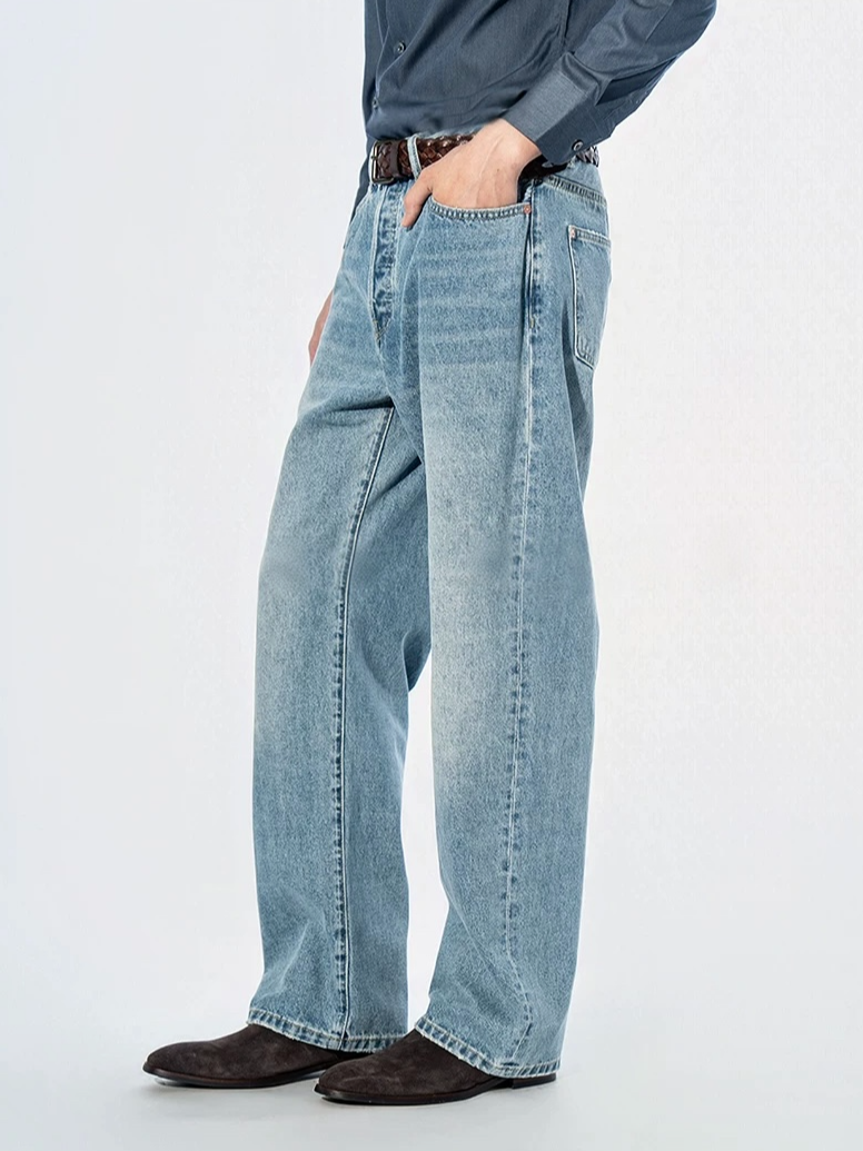 Straight-leg Jeans