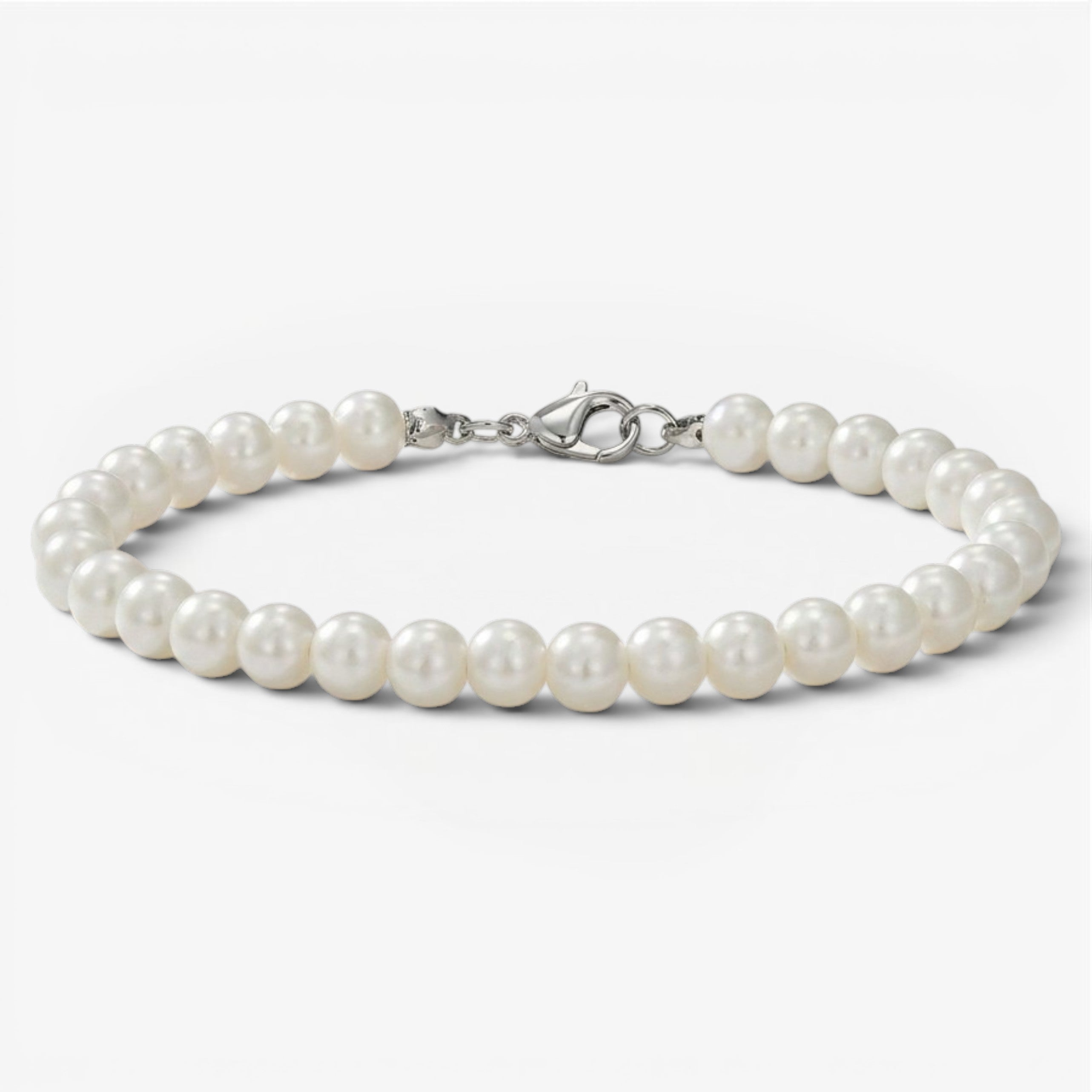 Classic Pearl Bracelet